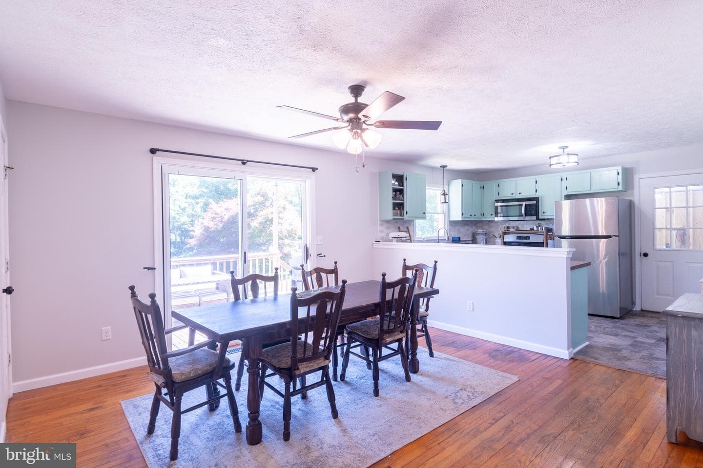 15122 Hall St photo 9