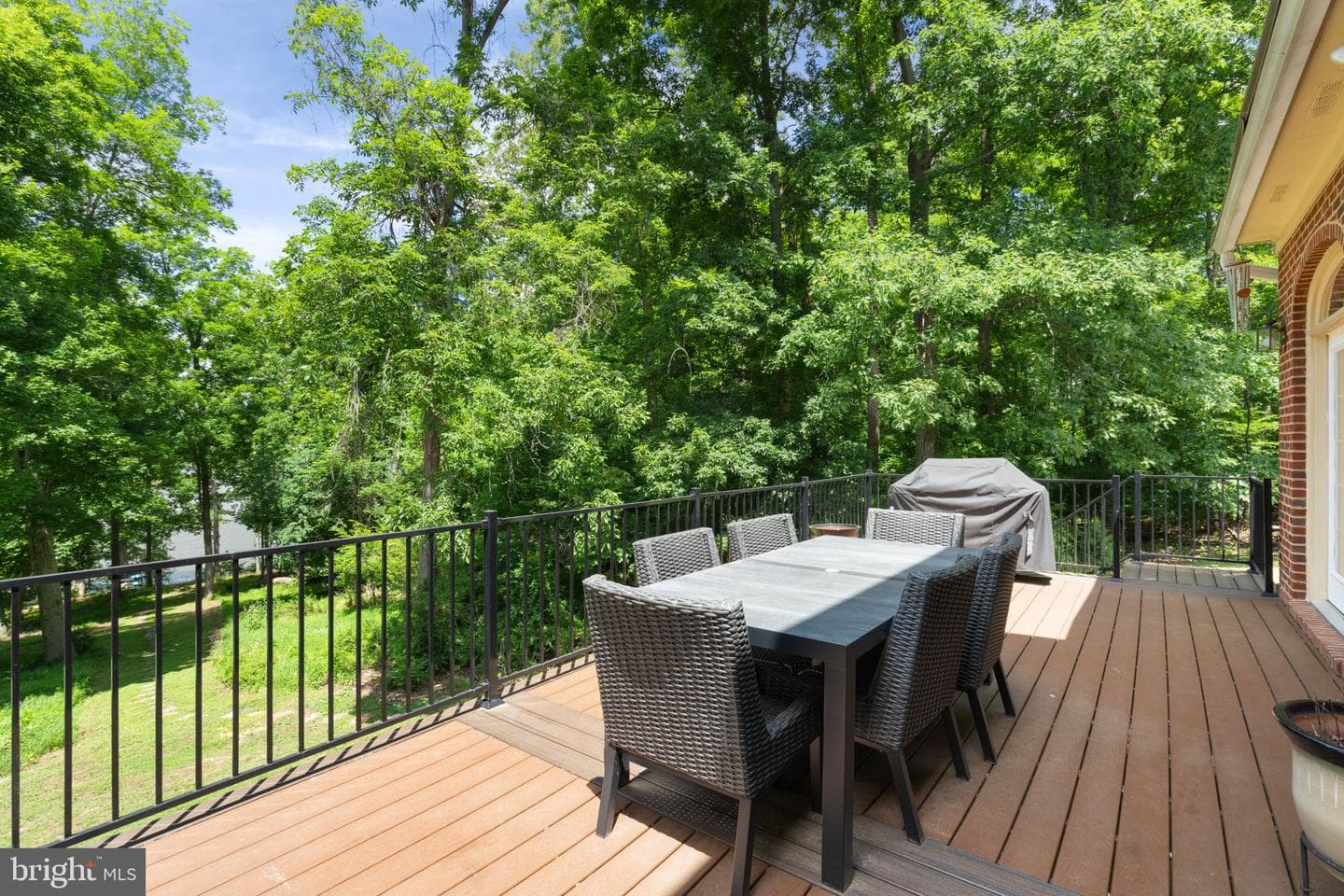 770 Zeuswyn Drive photo 52