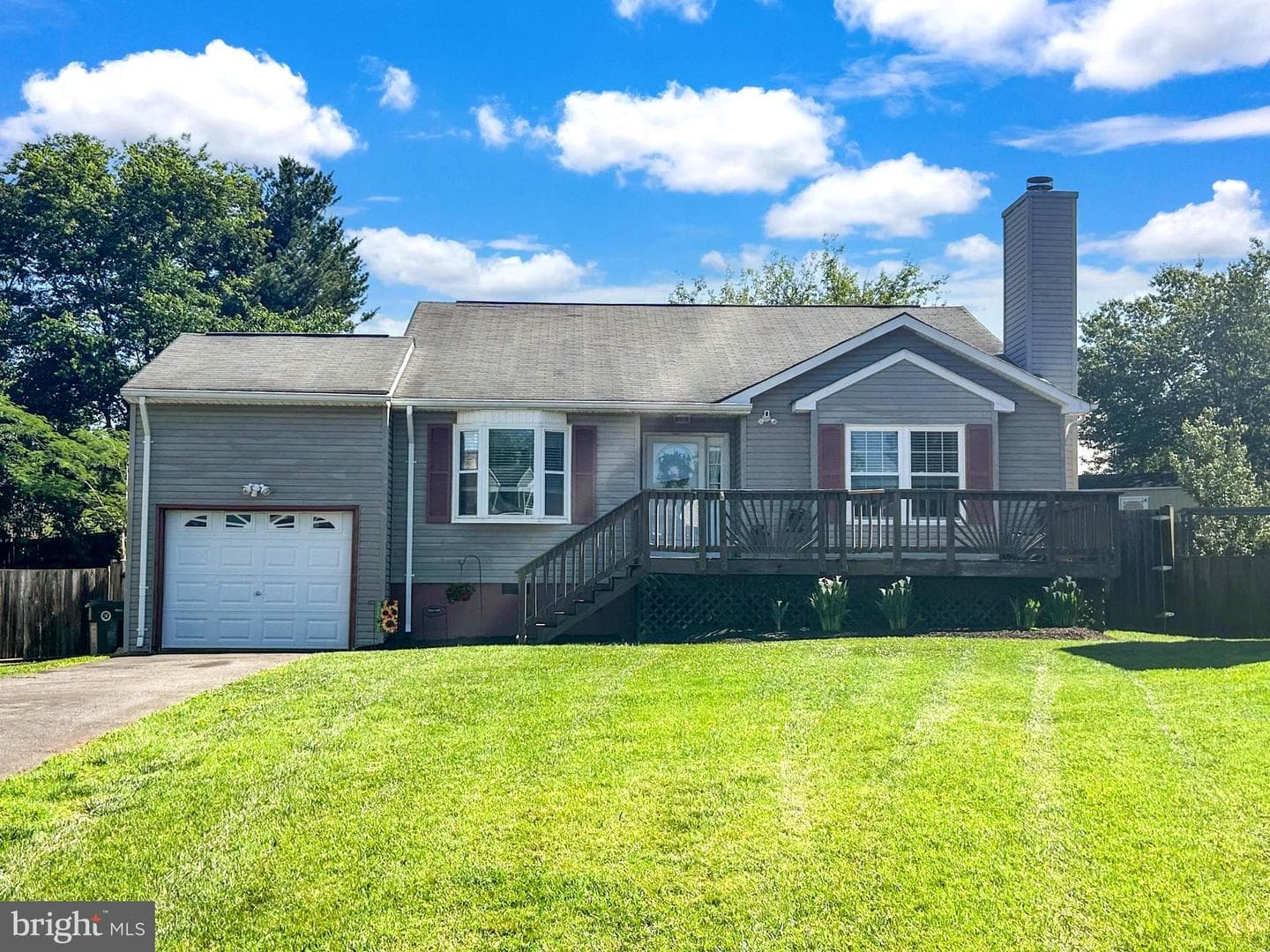1409 N Thomas Way, Culpeper