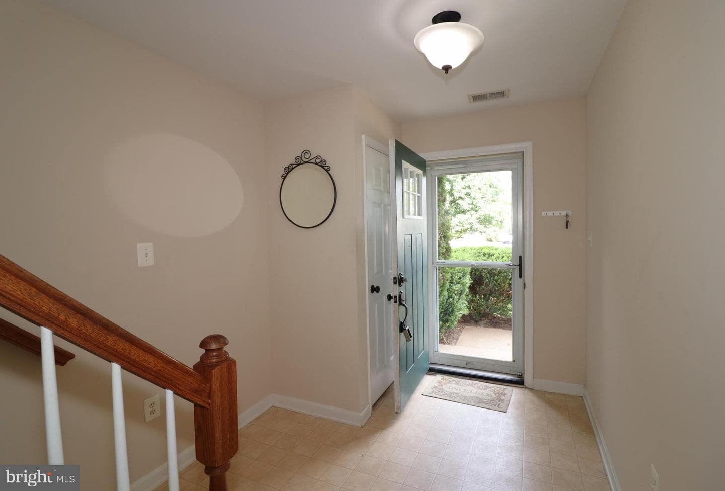 936 Persimmon photo 6