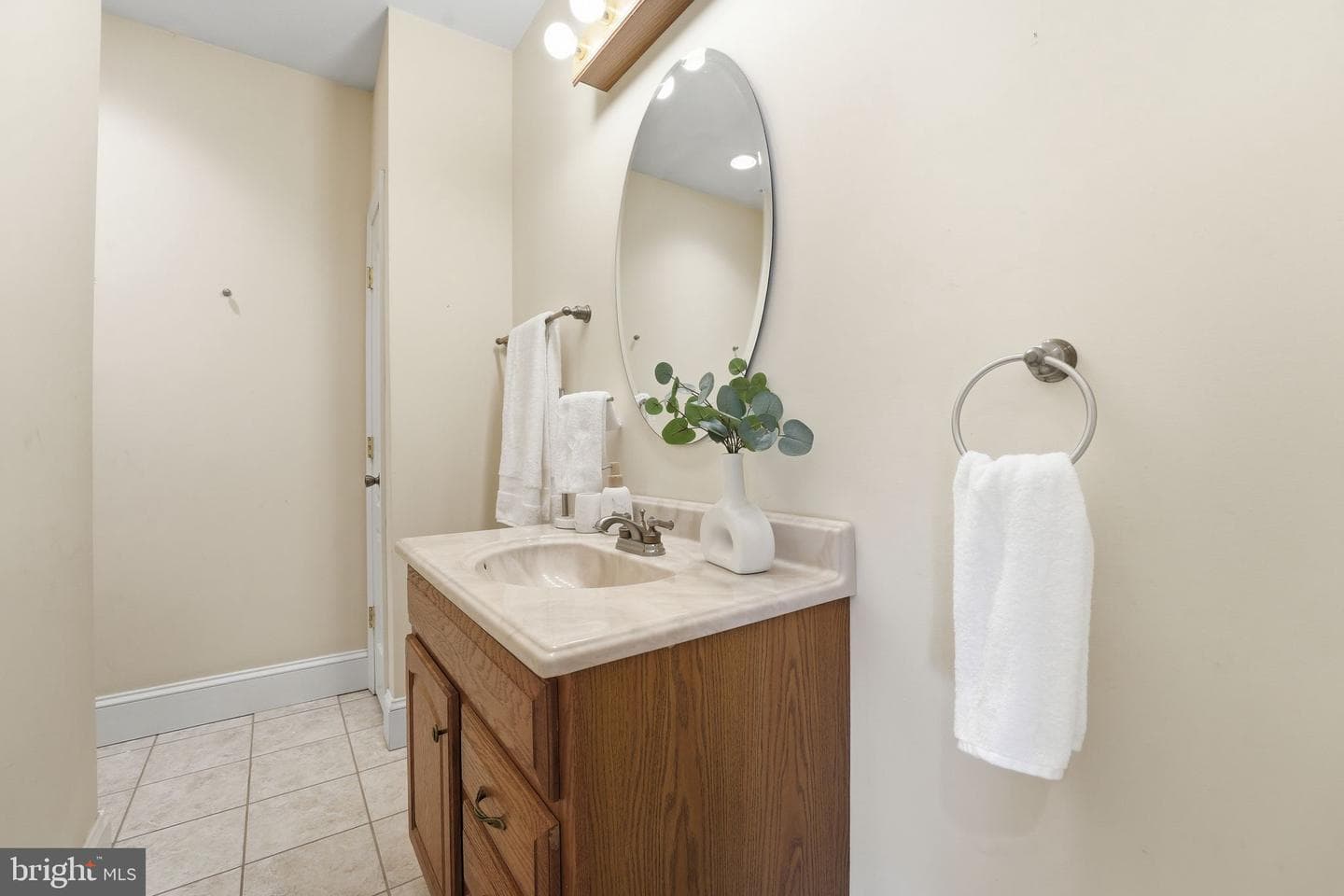 16082 Lily Hill Way photo 38