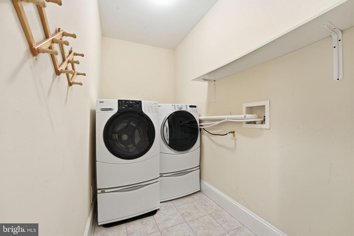 16082 Lily Hill Way photo 39