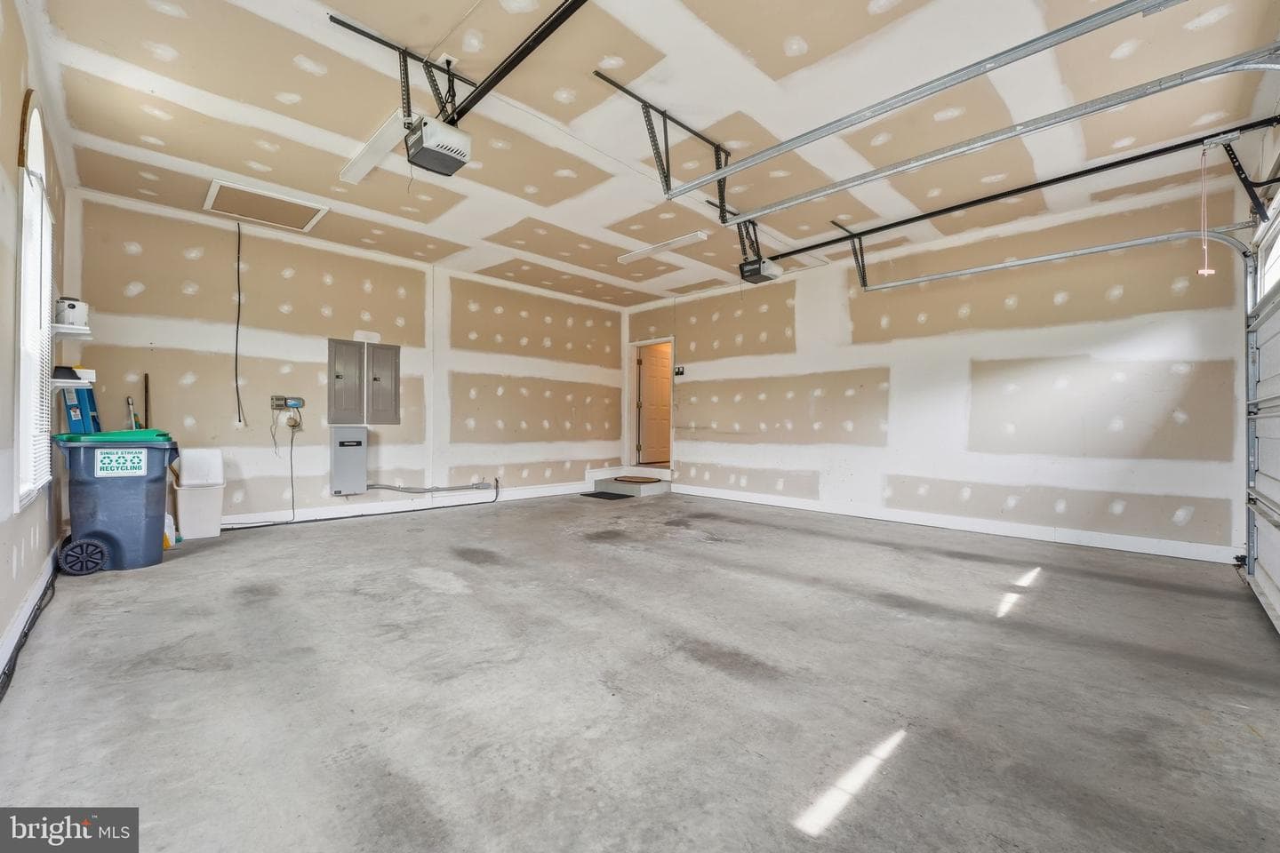 16082 Lily Hill Way photo 50