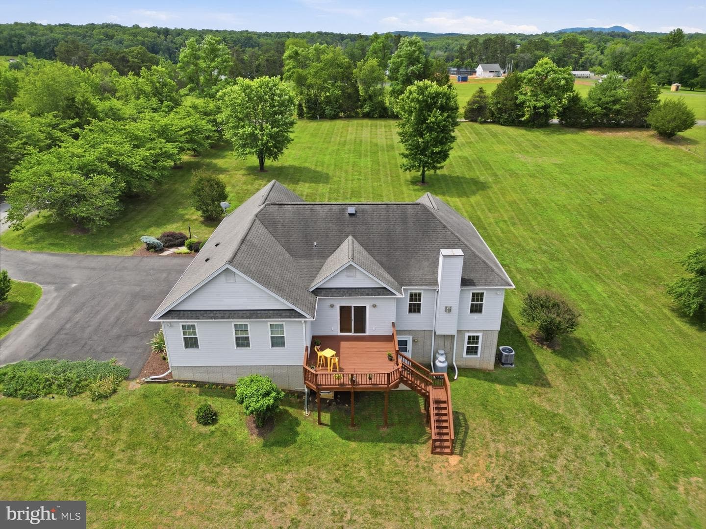 16082 Lily Hill Way photo 59