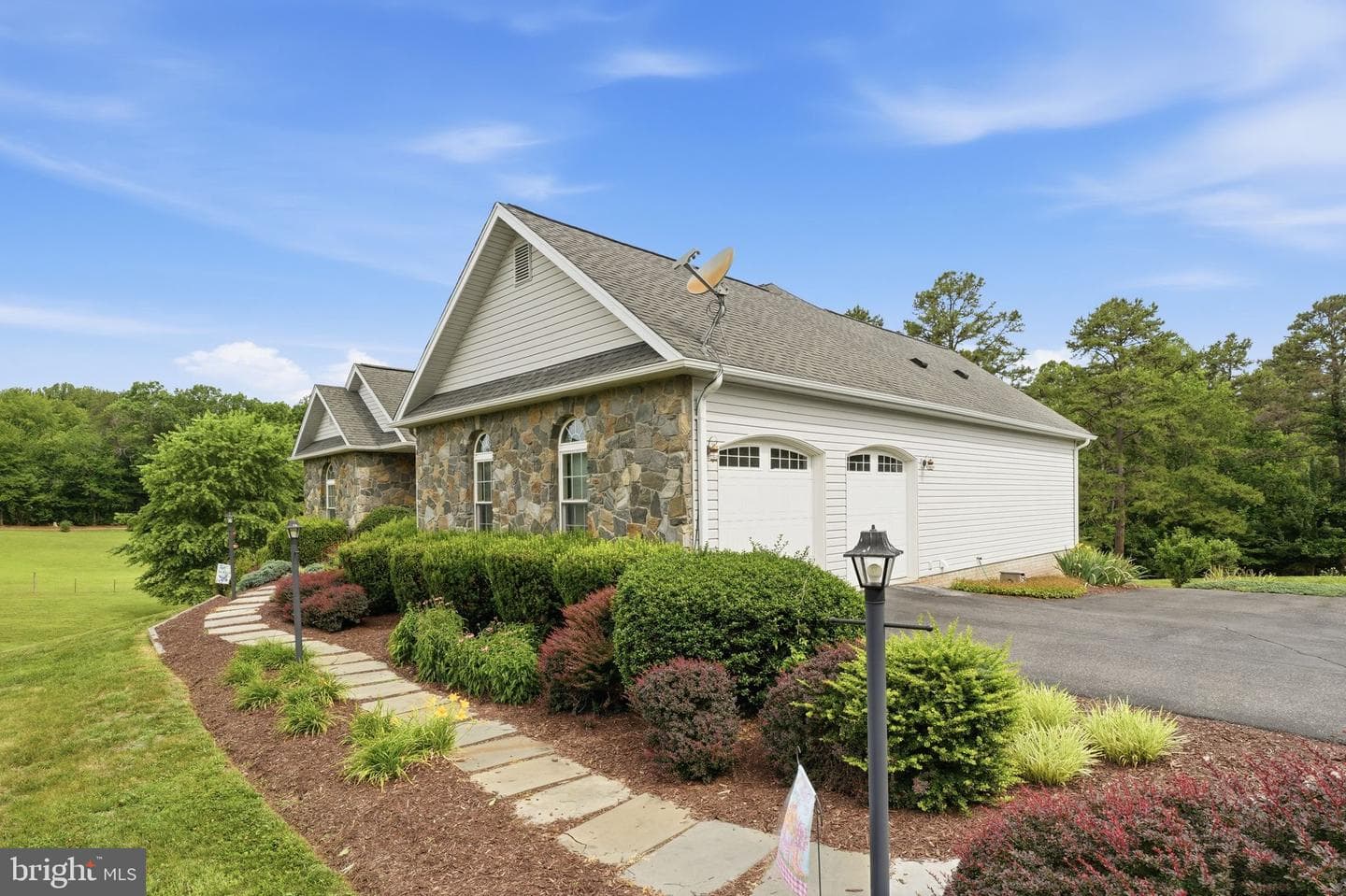 16082 Lily Hill Way photo 61