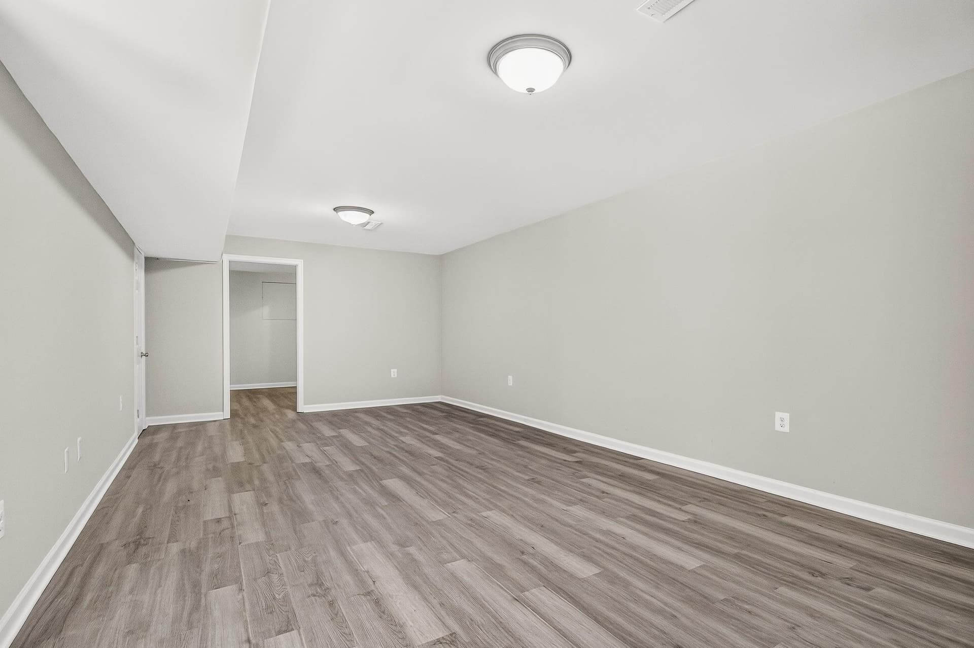 5645 Countryside Circle photo 56