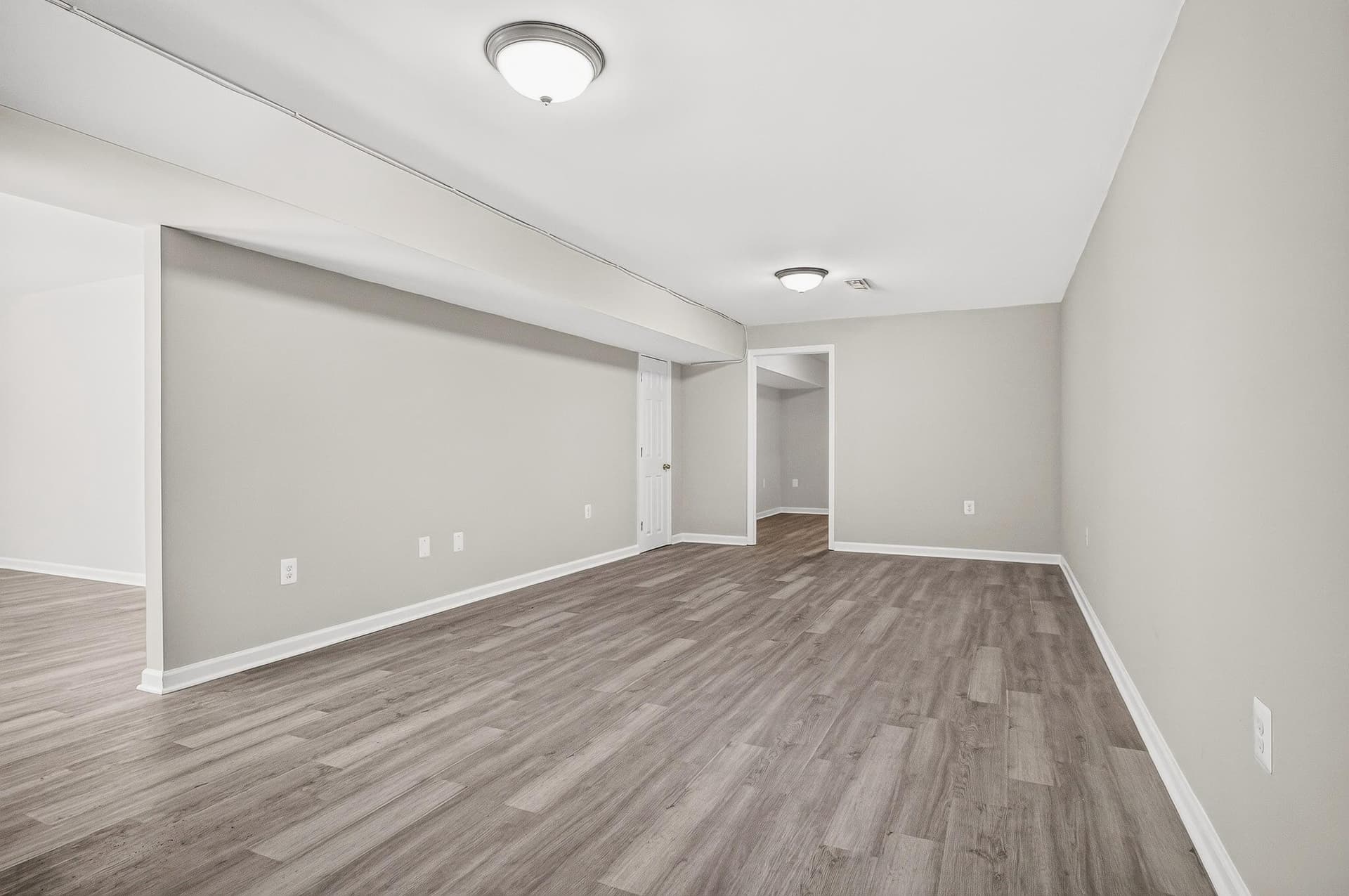 5645 Countryside Circle photo 57