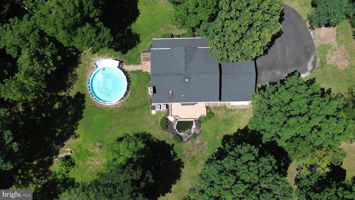 5645 Countryside Circle photo 99