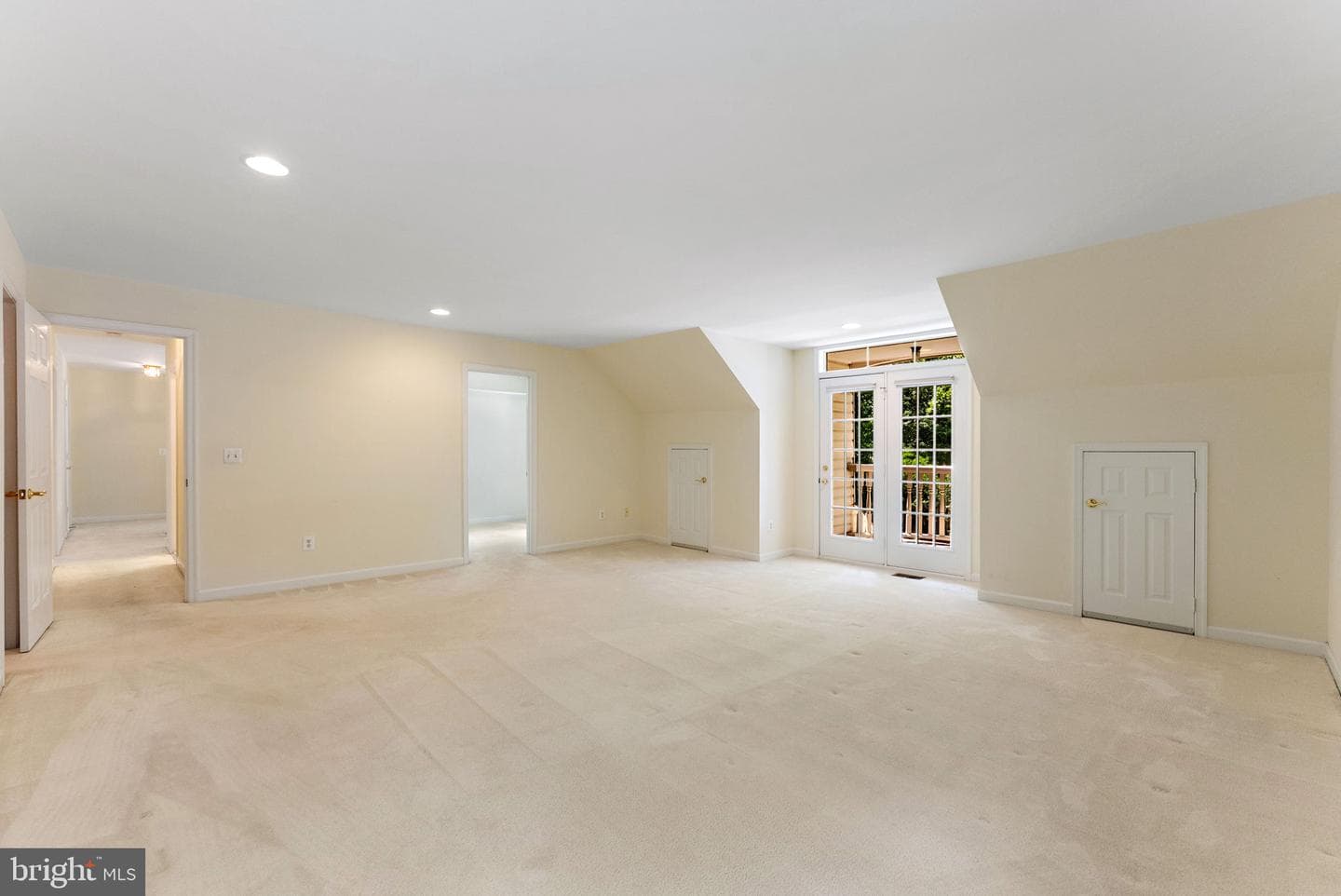 2415 Brighton Place photo 40