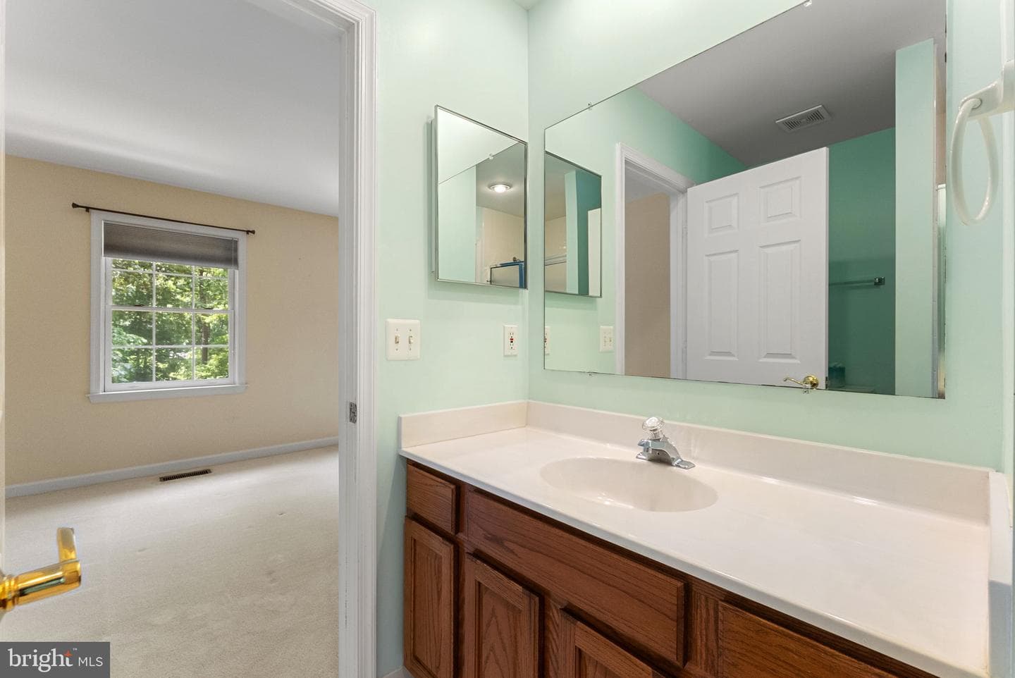 2415 Brighton Place photo 63
