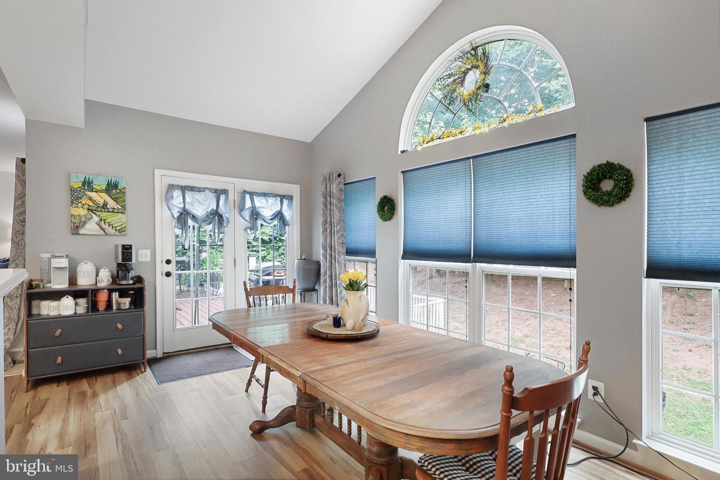 2060 Golf Dr photo 17
