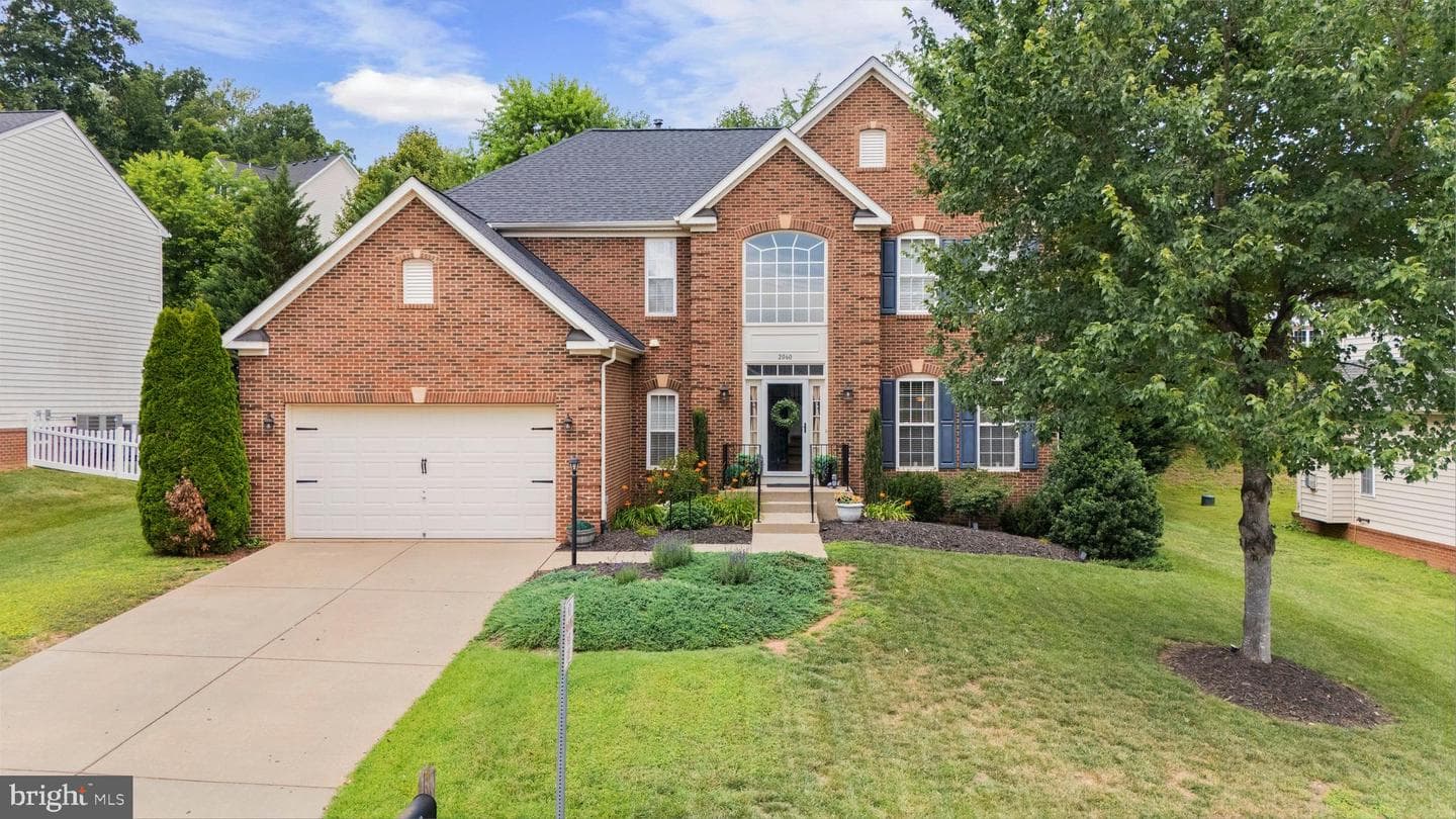 2060 Golf Dr photo 4