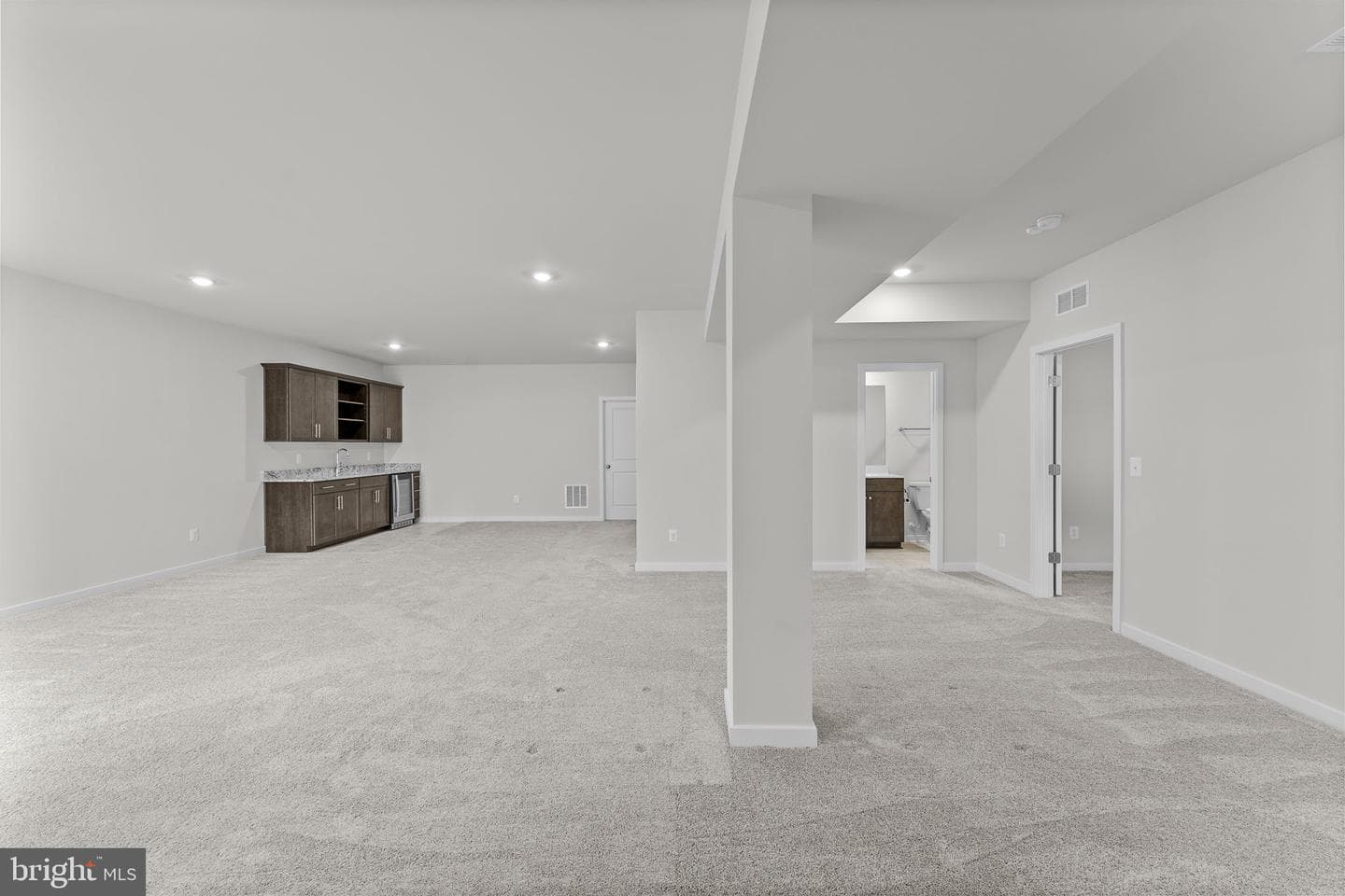 2047 Armstrong Terrace photo 39