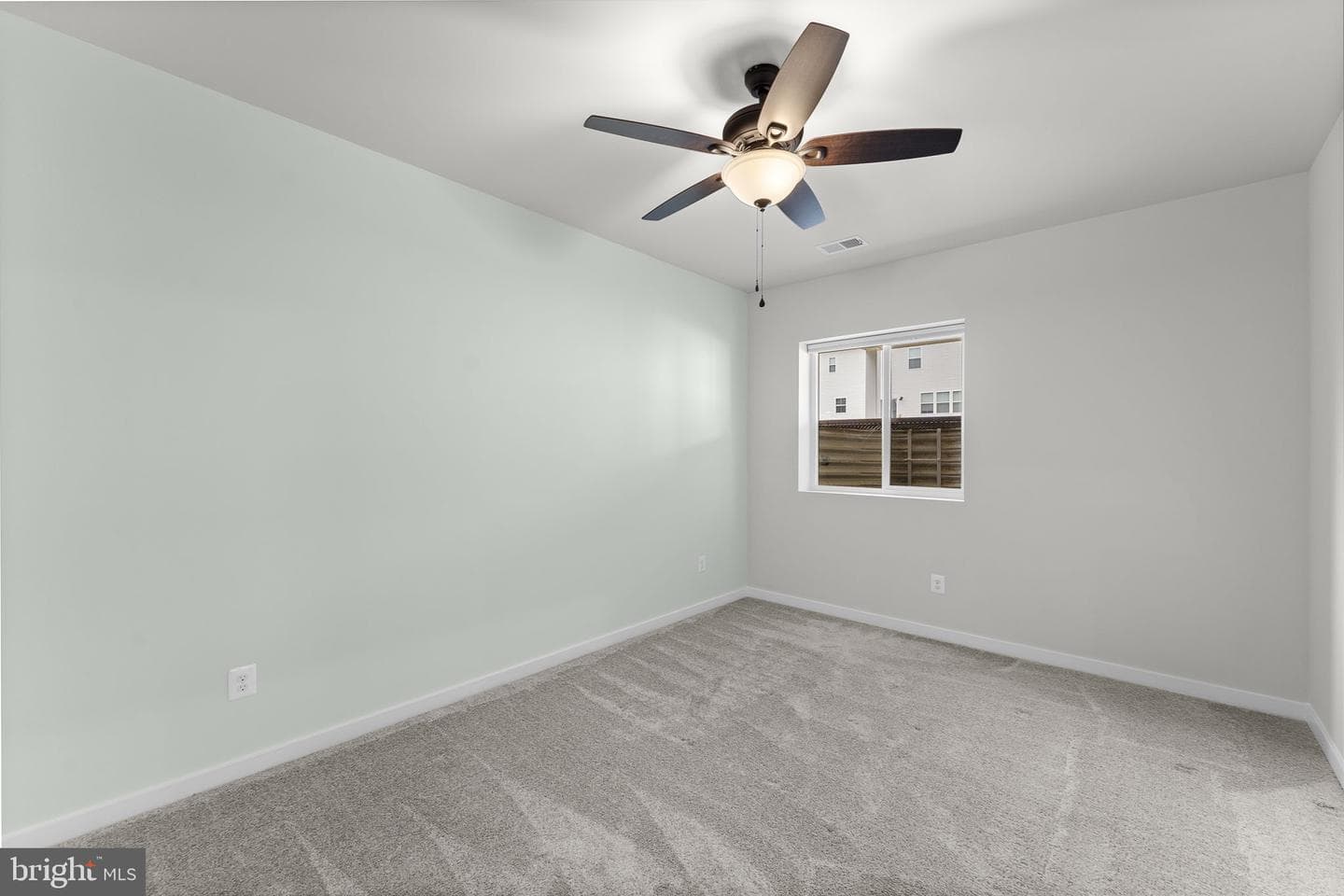 2047 Armstrong Terrace photo 42
