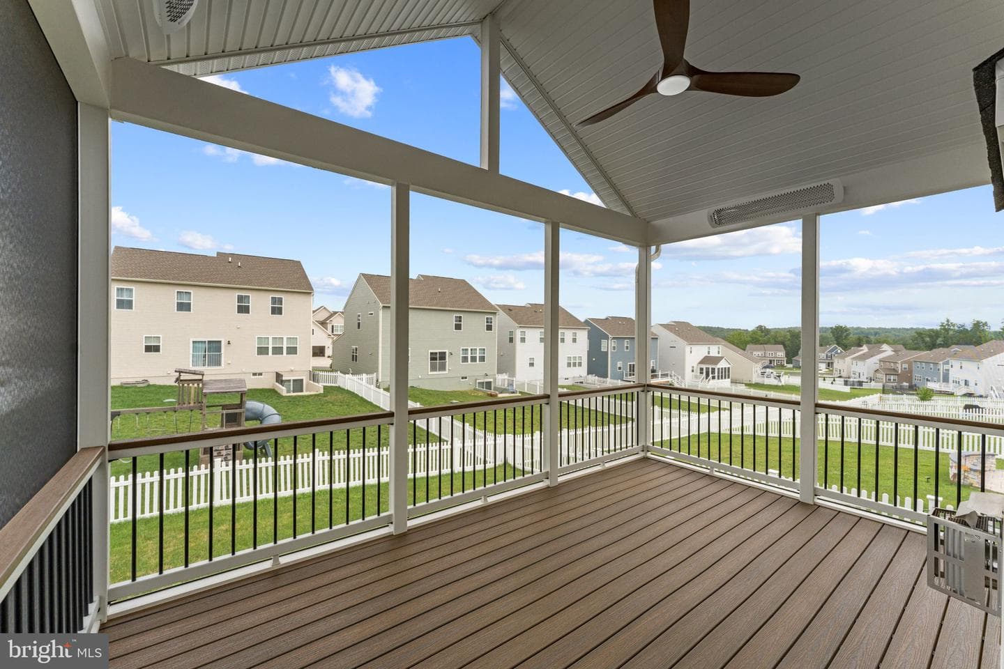 2047 Armstrong Terrace photo 43