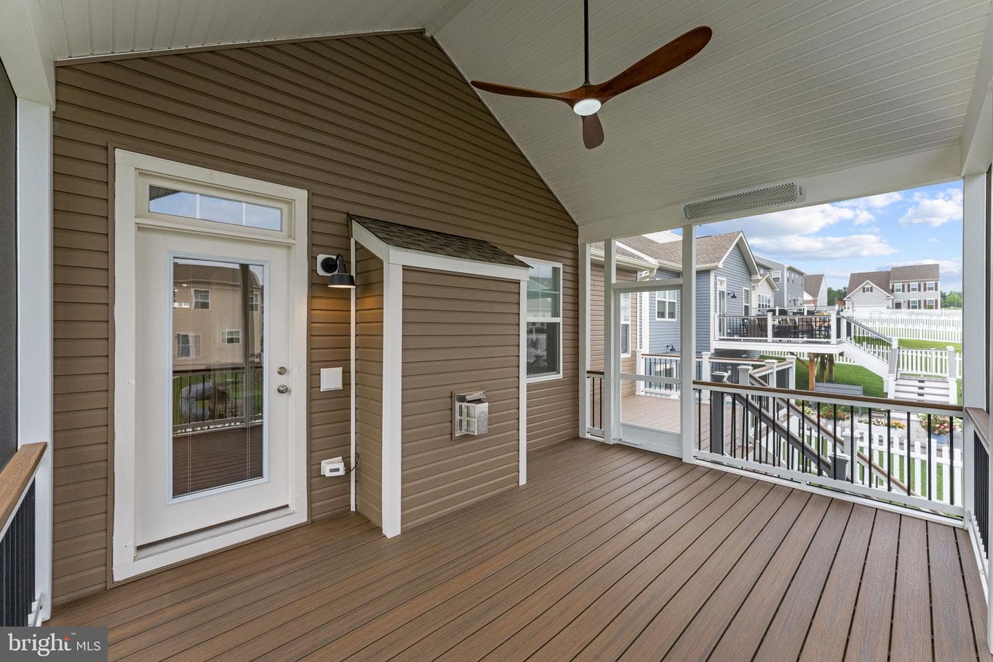 2047 Armstrong Terrace photo 45