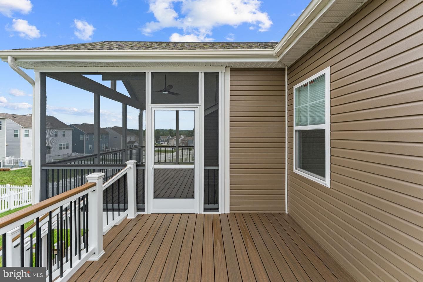 2047 Armstrong Terrace photo 49