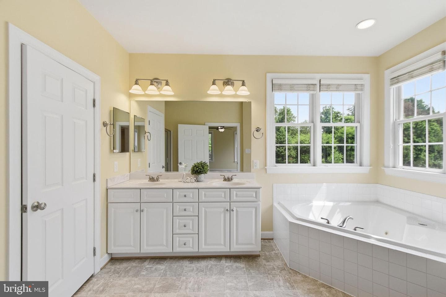 11405 Rotherwood Drive photo 44