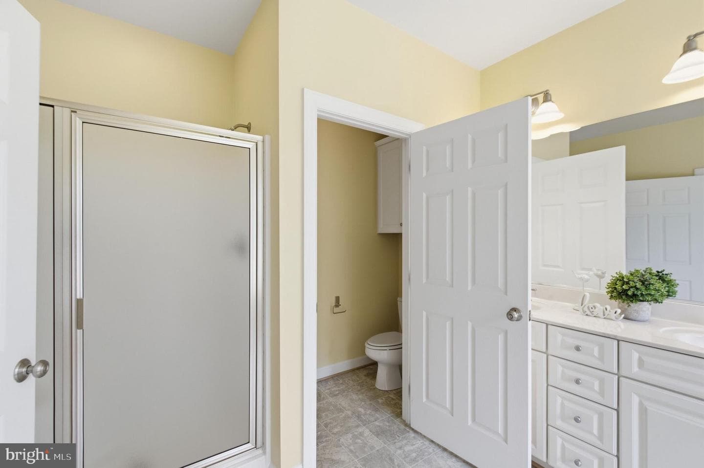 11405 Rotherwood Drive photo 45