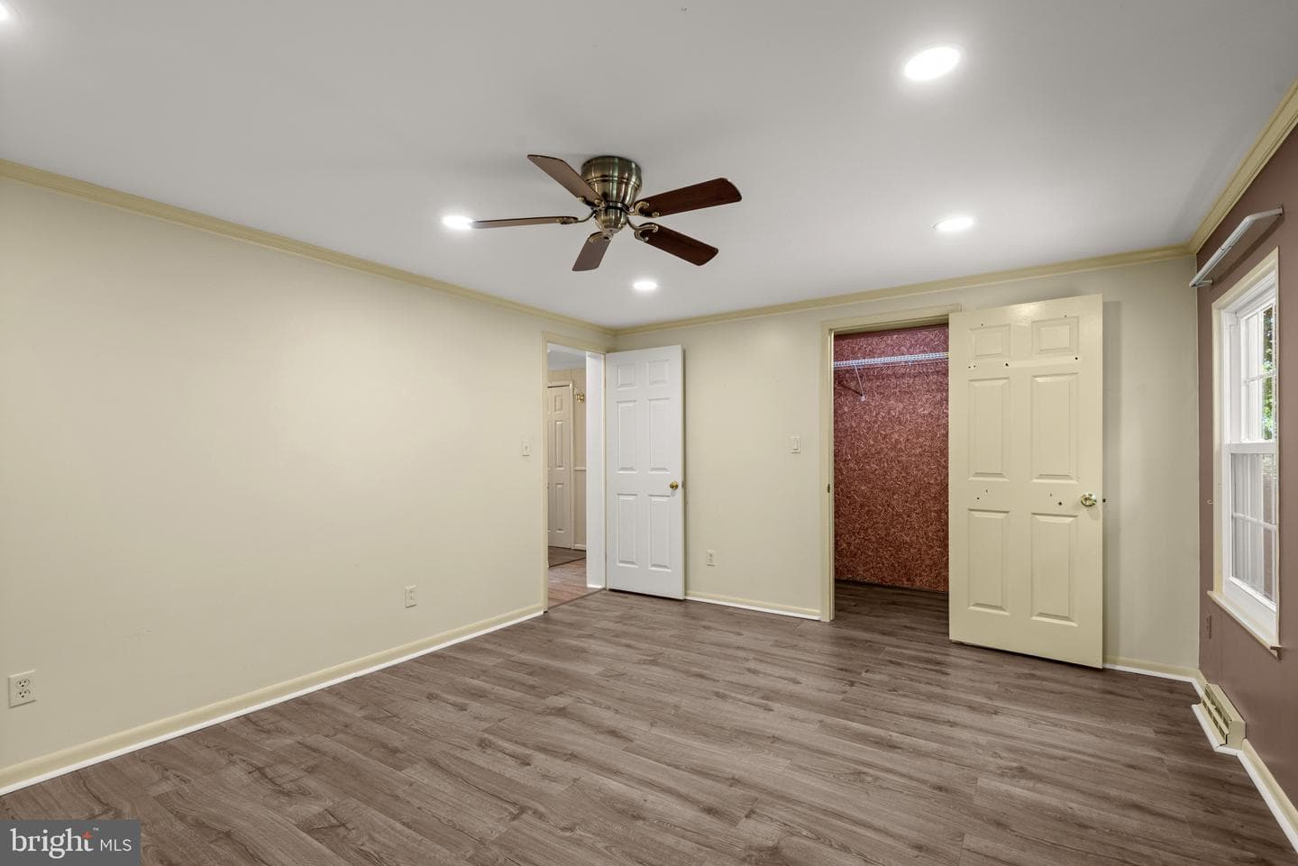 925 Jones Drive photo 12