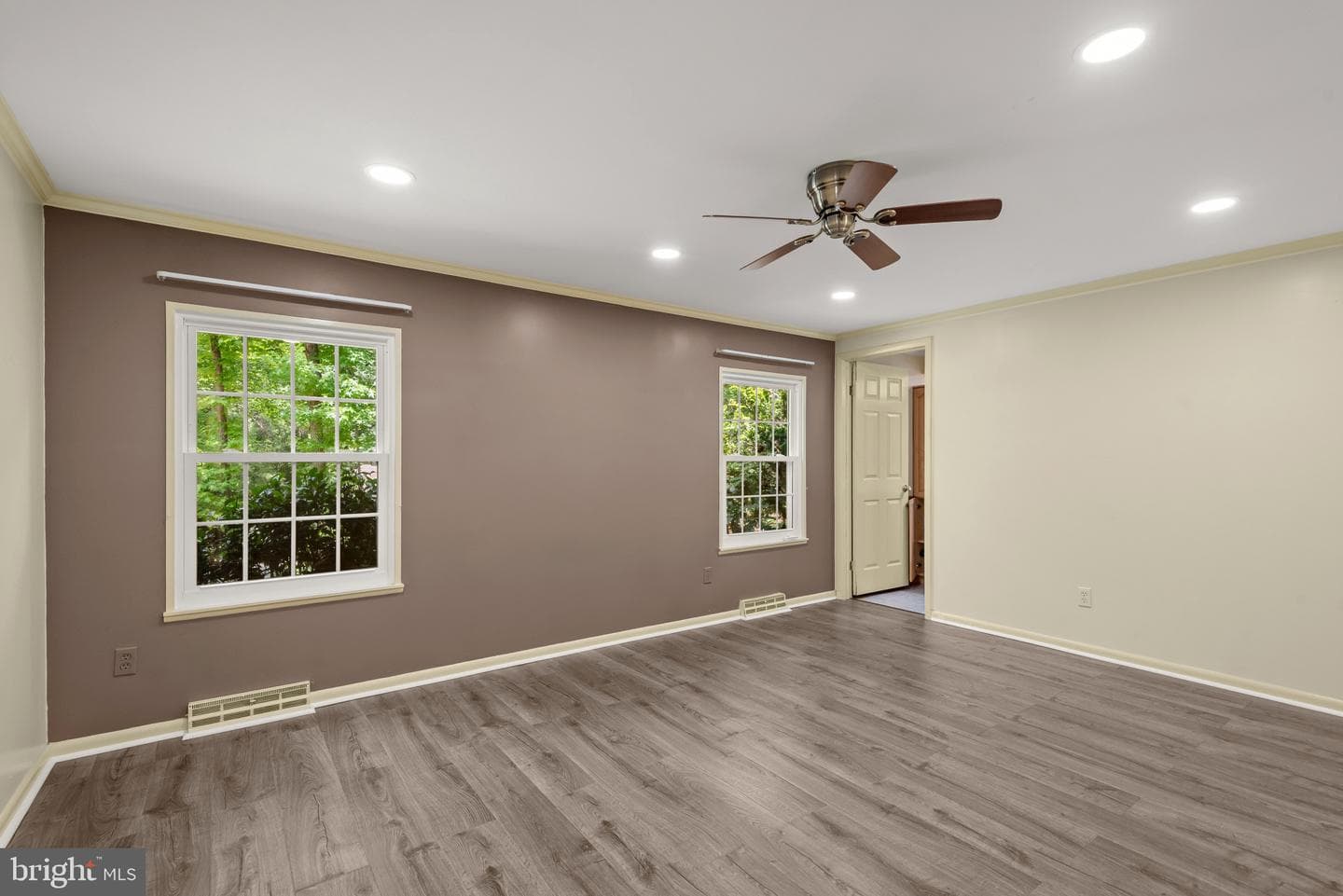925 Jones Drive photo 13