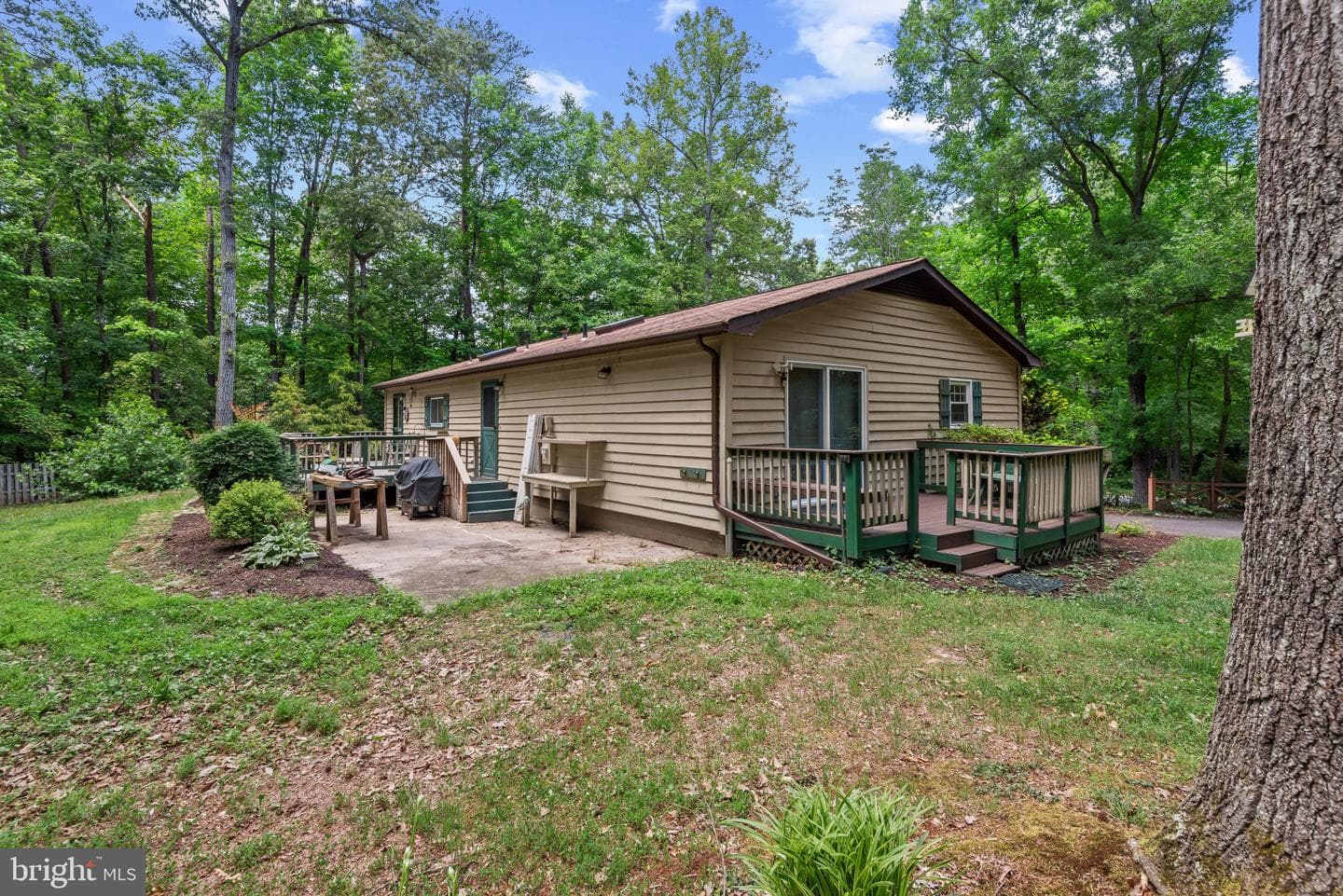 925 Jones Drive photo 42
