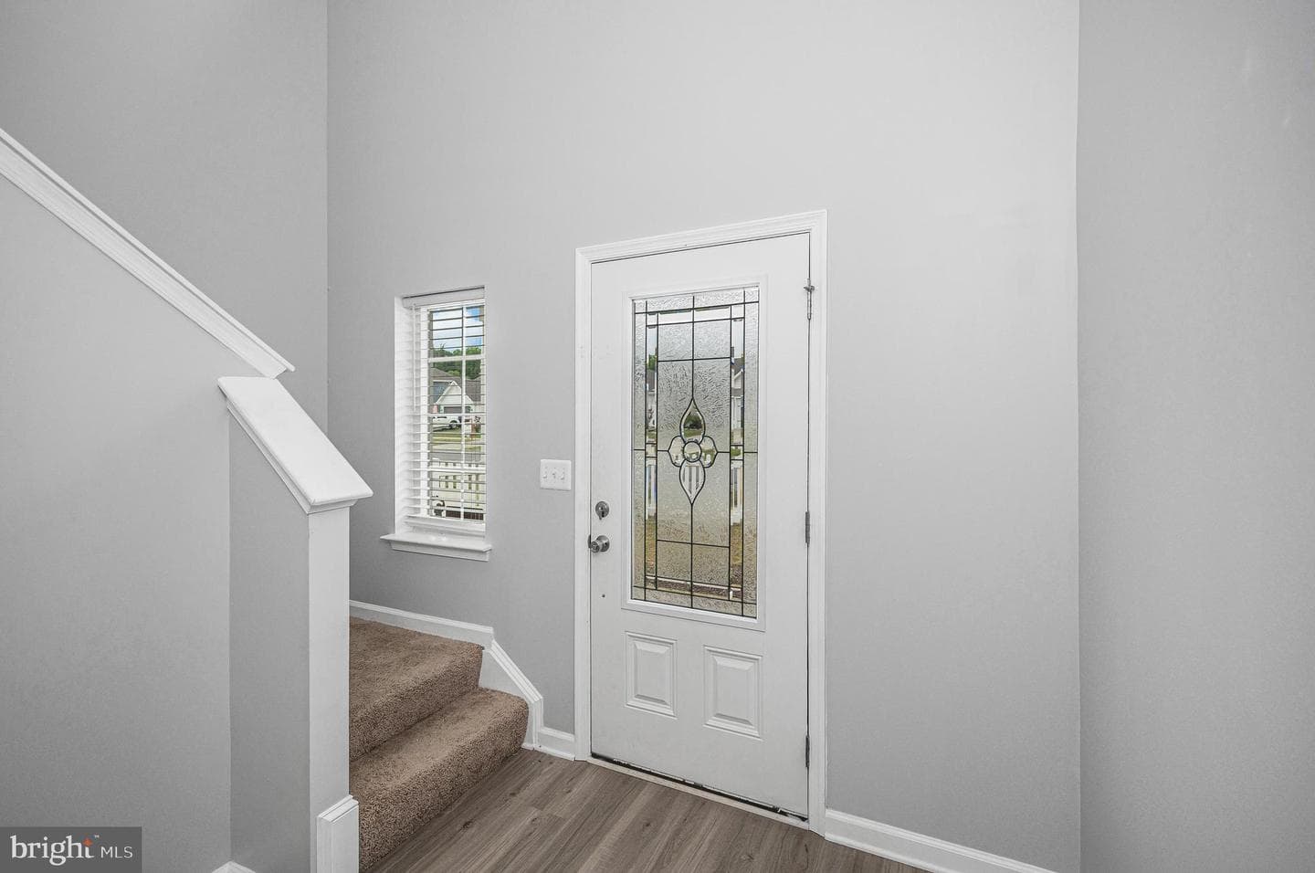 17086 Rollins Road photo 10