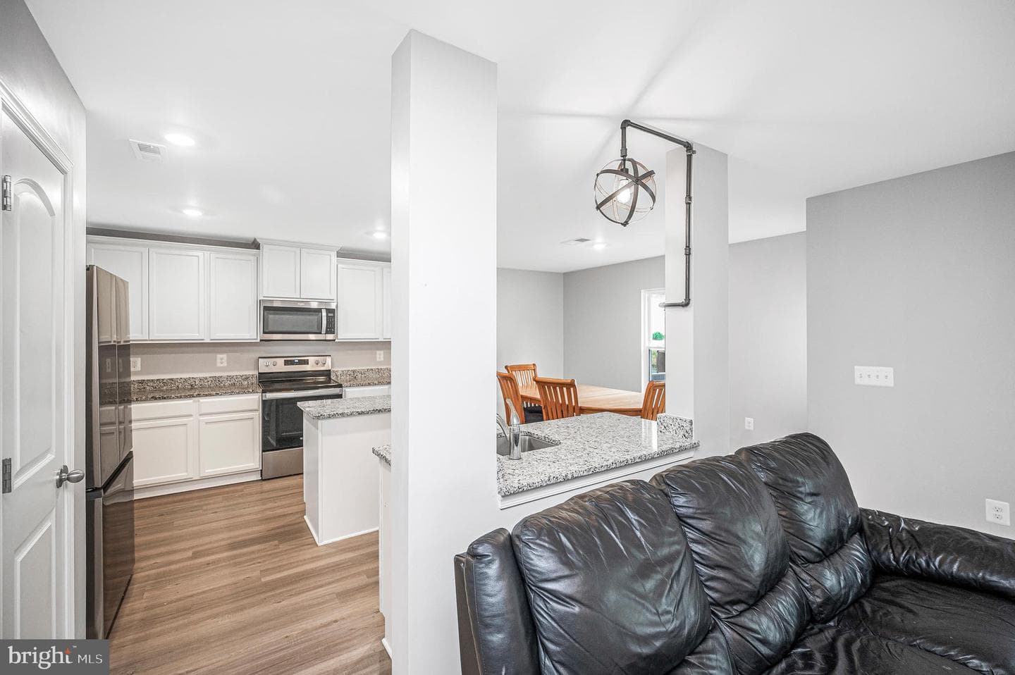 17086 Rollins Road photo 19