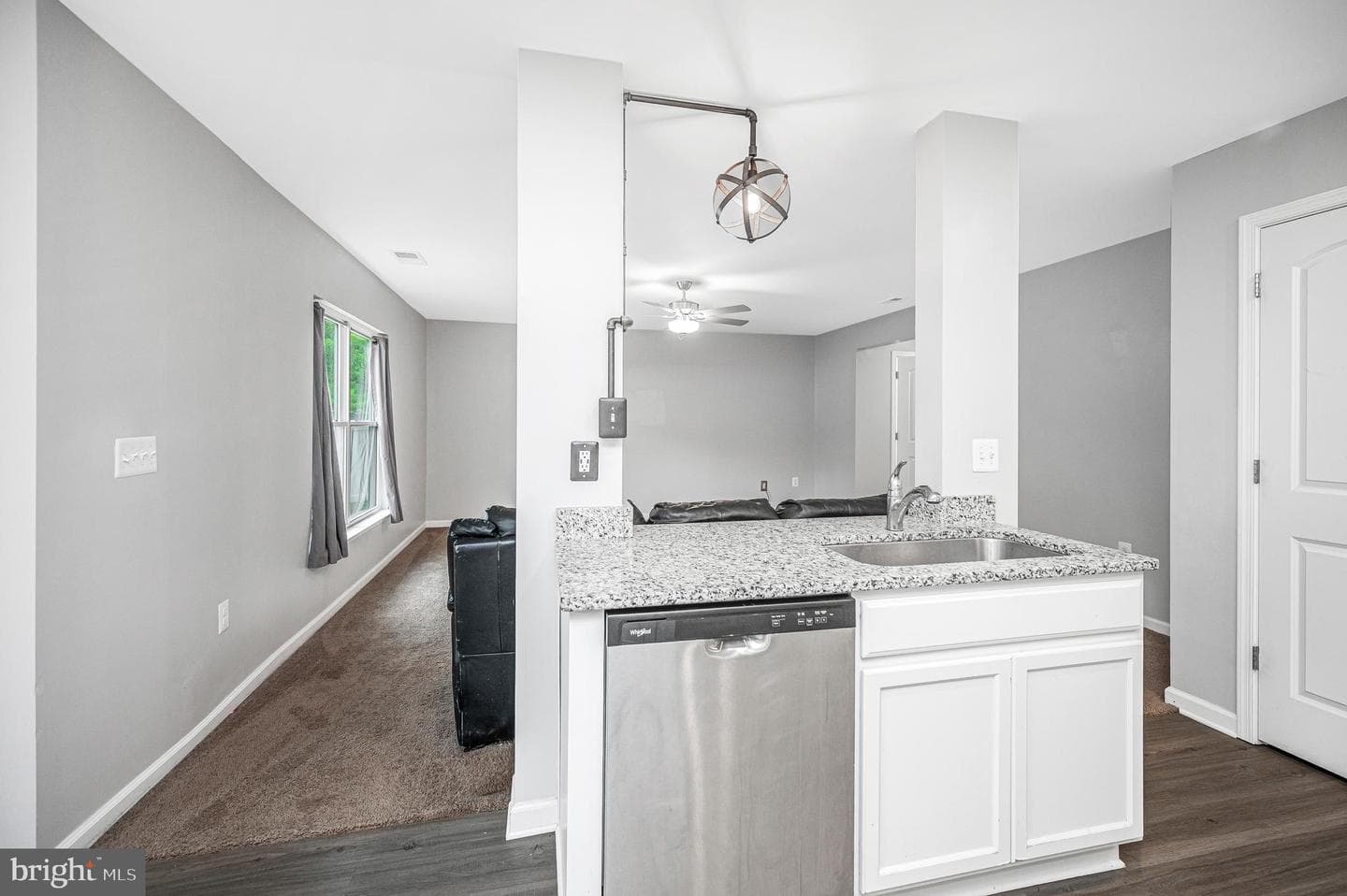 17086 Rollins Road photo 22