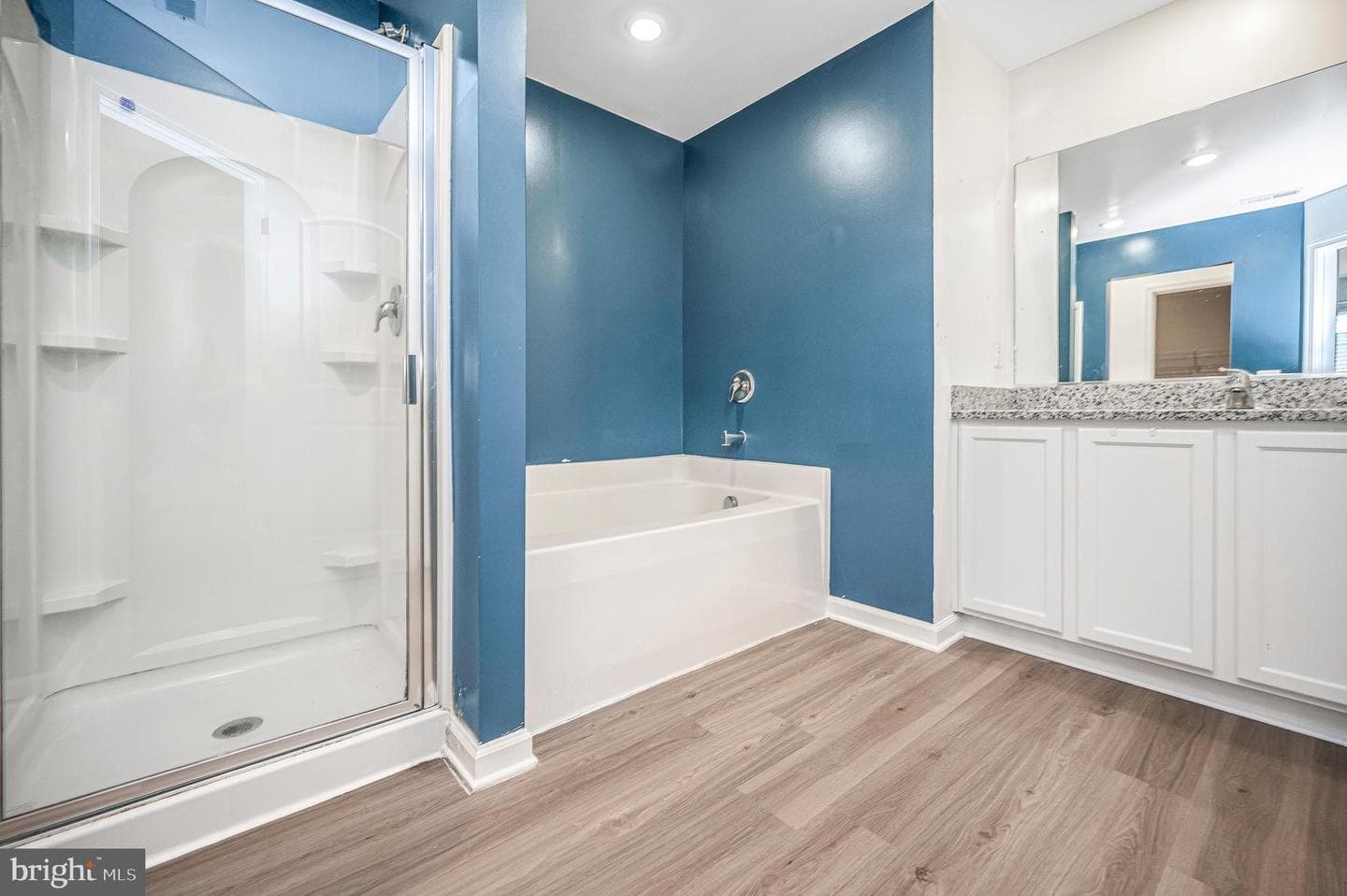 17086 Rollins Road photo 34