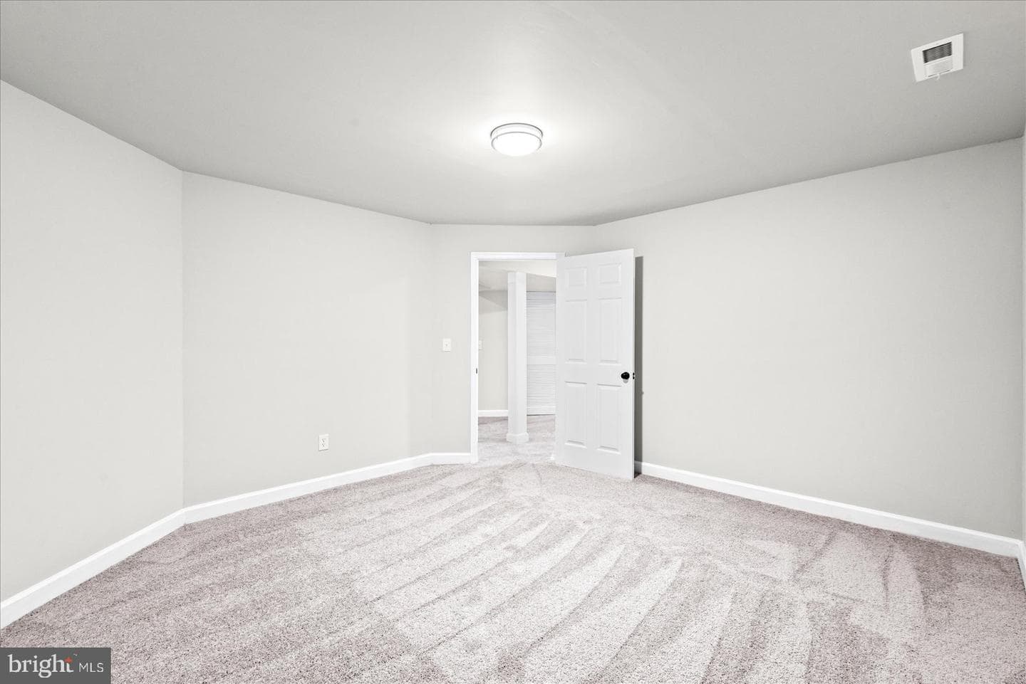 370 Land Or Drive photo 58