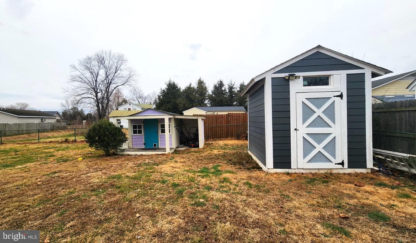 229 Maury Avenue photo 31