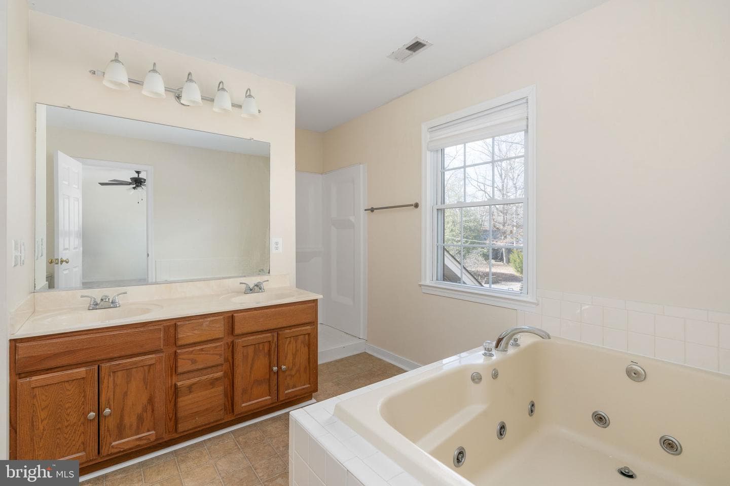 201 Lake Caroline Drive photo 50