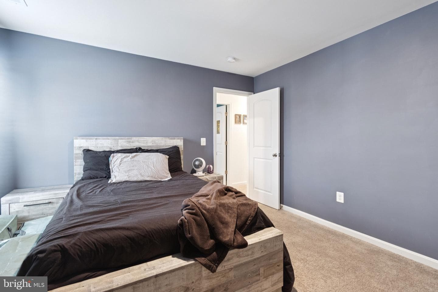 17063 Rollins Road photo 31
