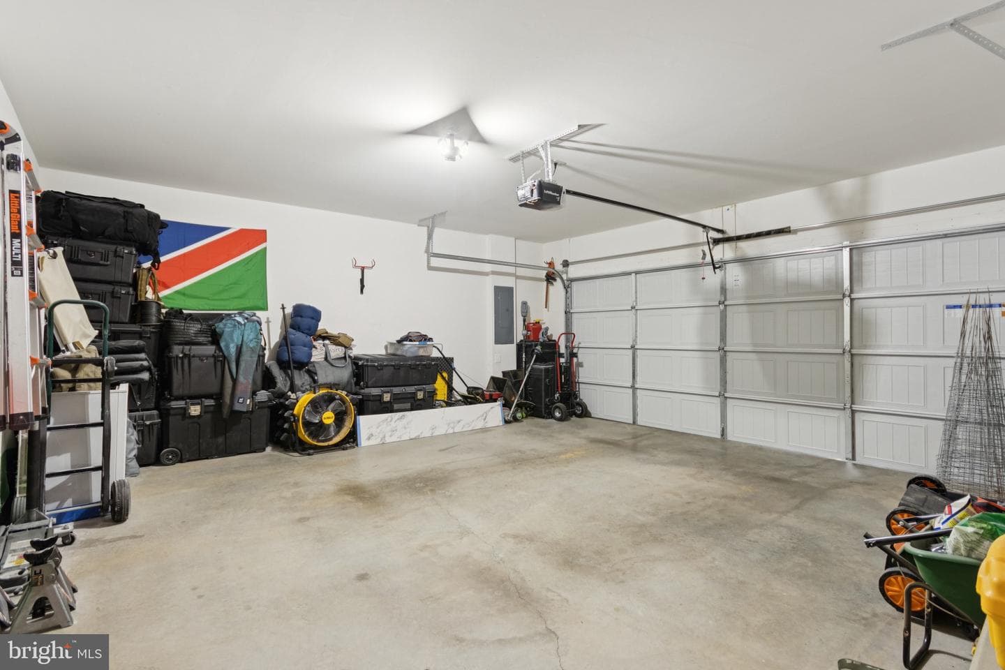 17063 Rollins Road photo 35