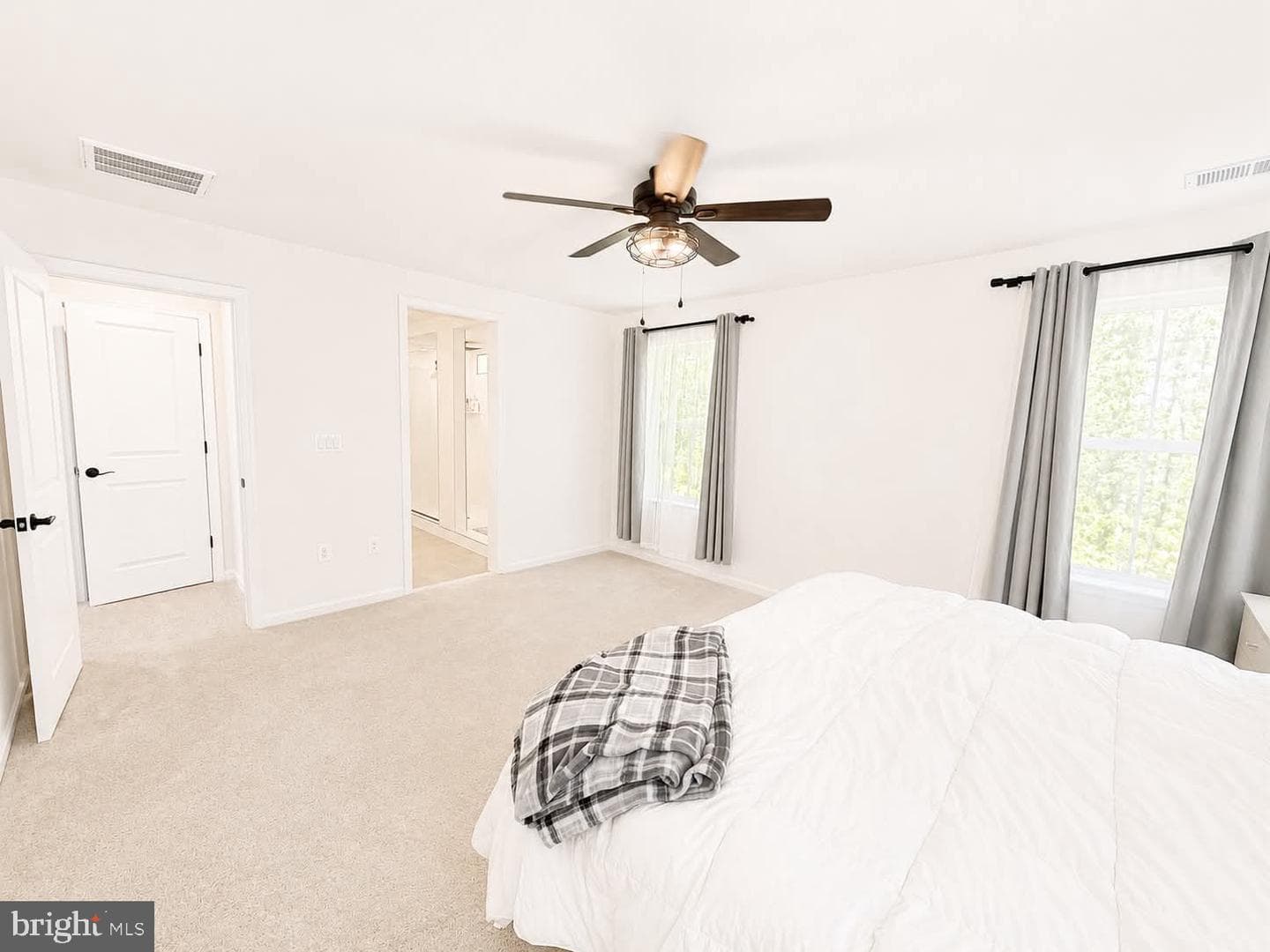 7119 Resolution Way photo 41