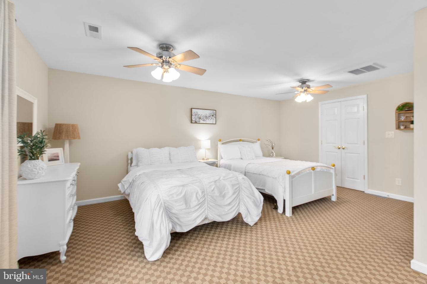 328 Lake Caroline Drive photo 40