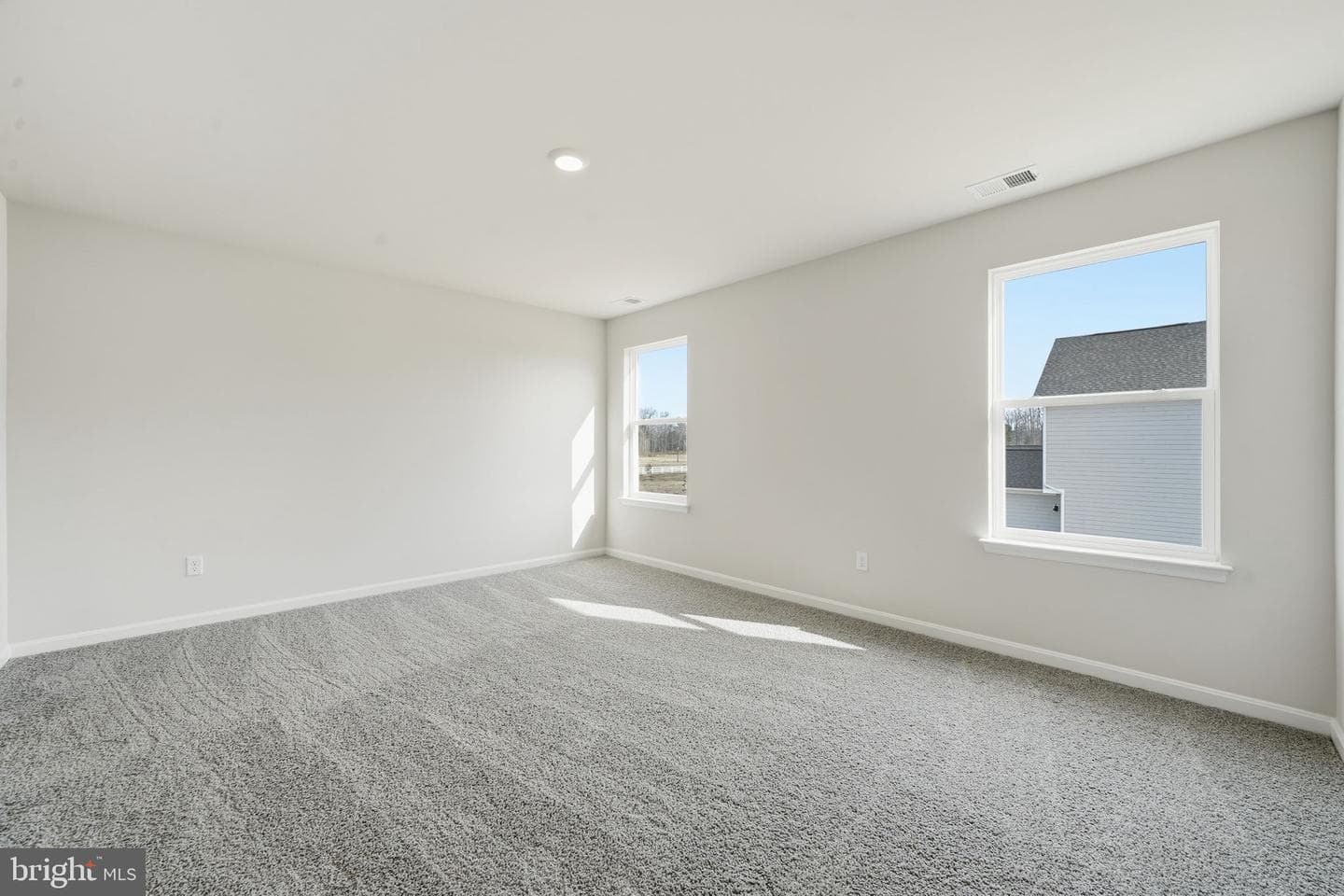 17466 Clark & York Boulevard photo 27
