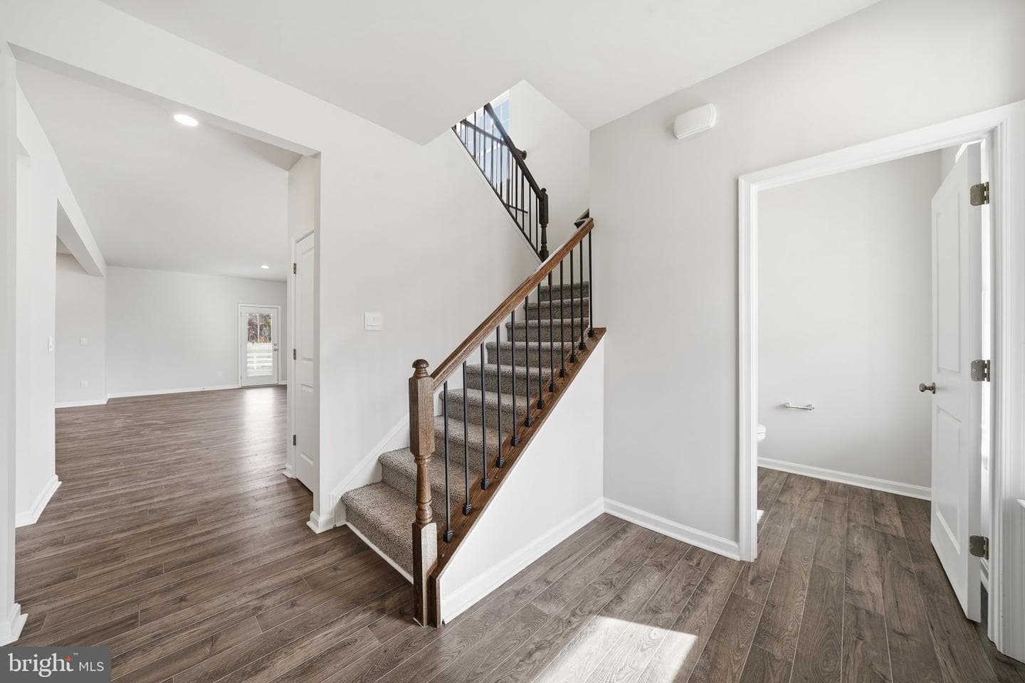 17466 Clark & York Boulevard photo 3