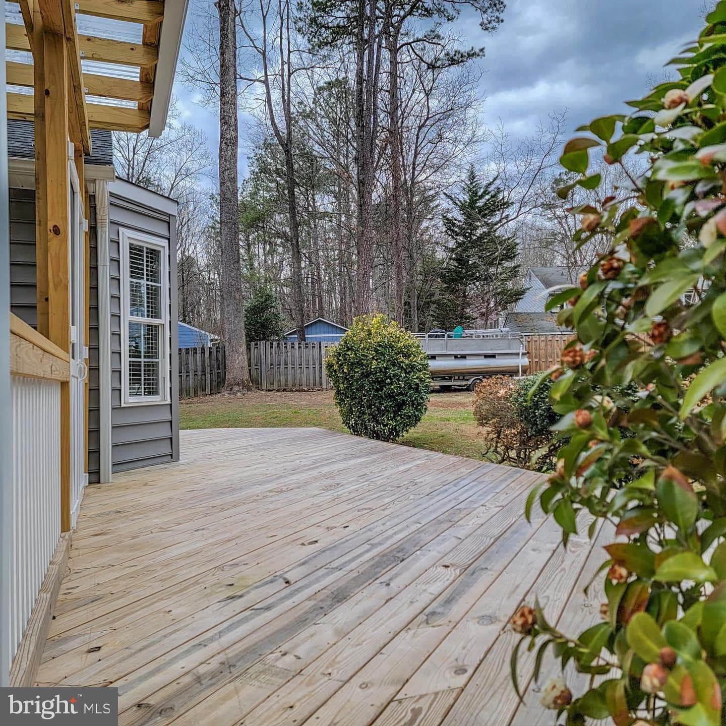 455 Lake Caroline Drive photo 7