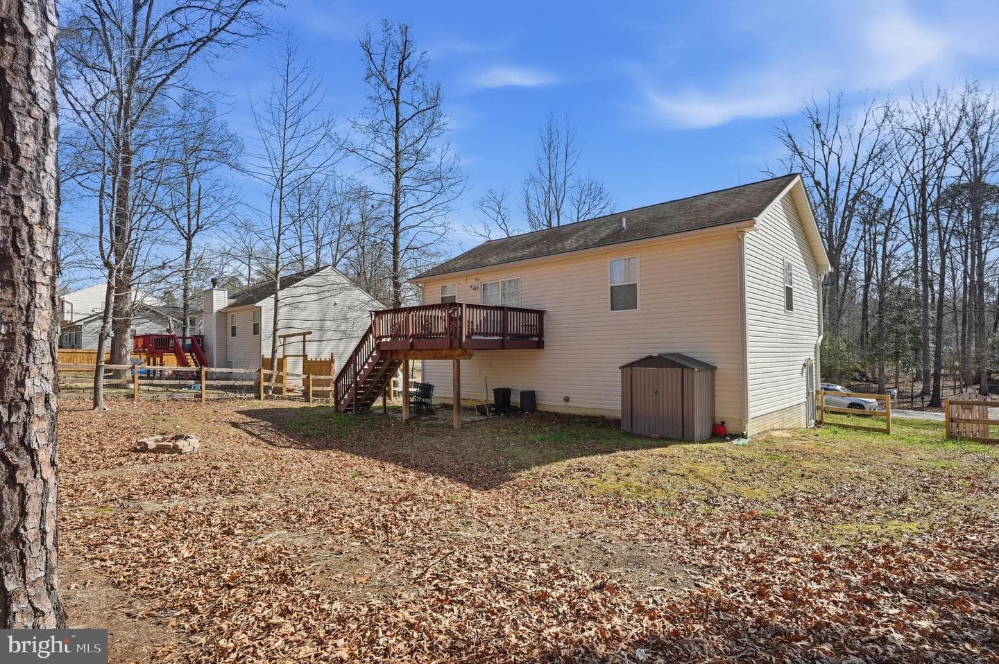 219 Hollyside Drive photo 36