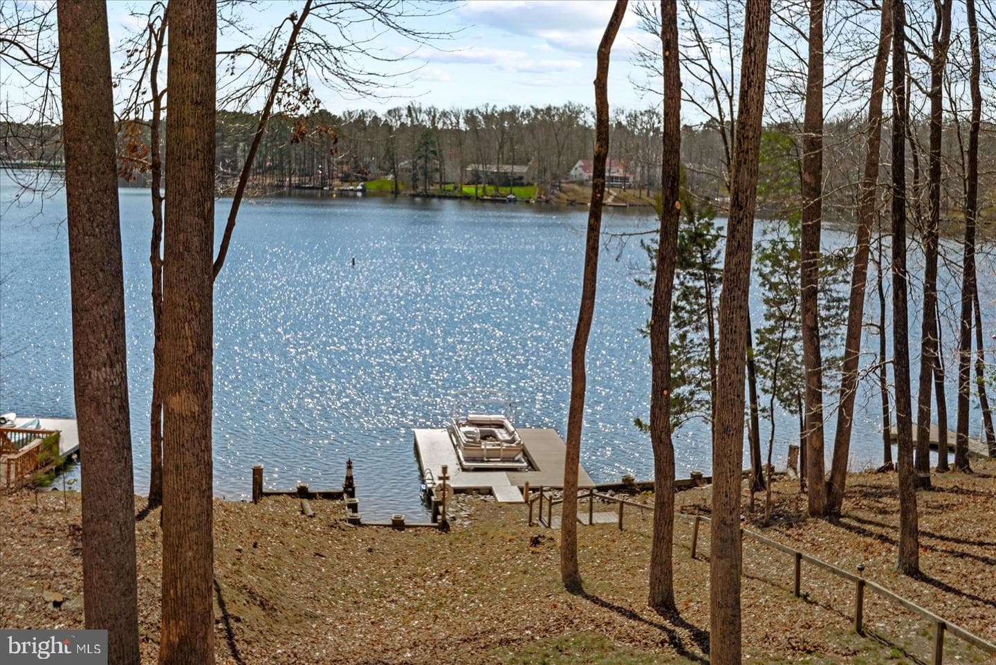 686 Lake Caroline Drive photo 12