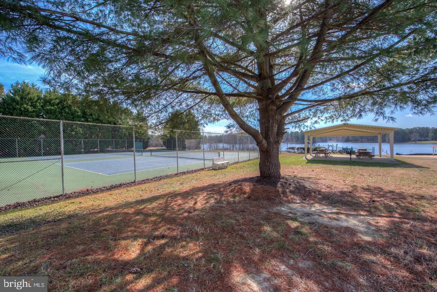 200 Victoria Drive photo 45