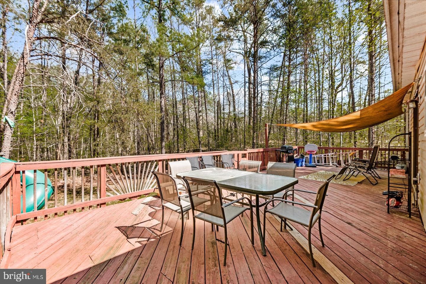 77 Greenway Cv photo 32
