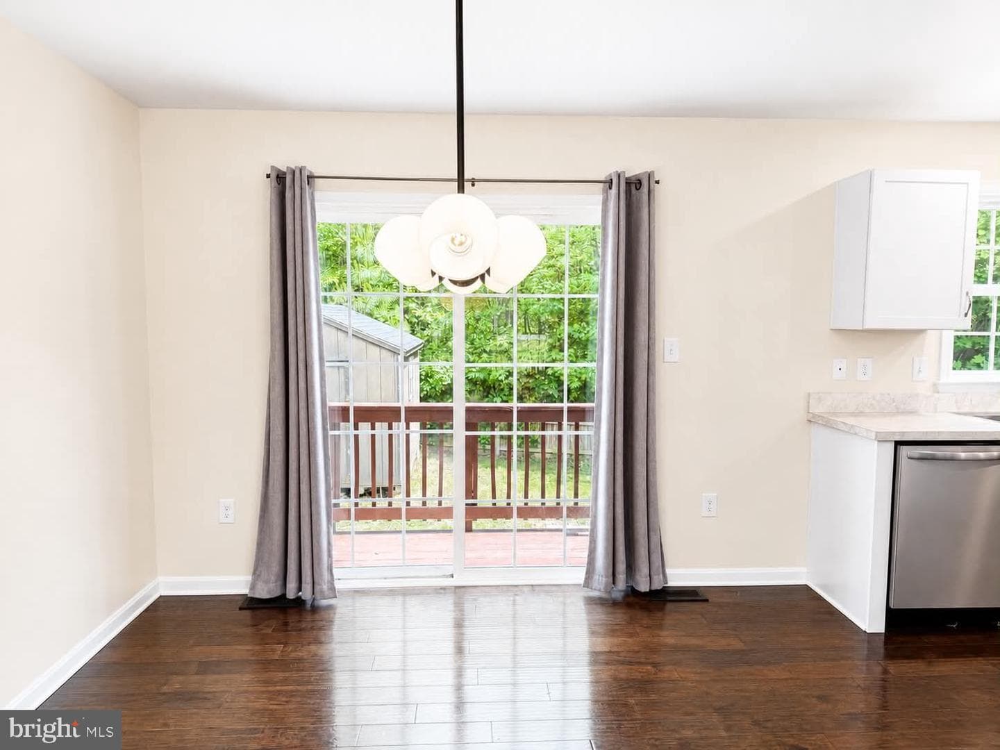 210 Lexington Drive photo 12