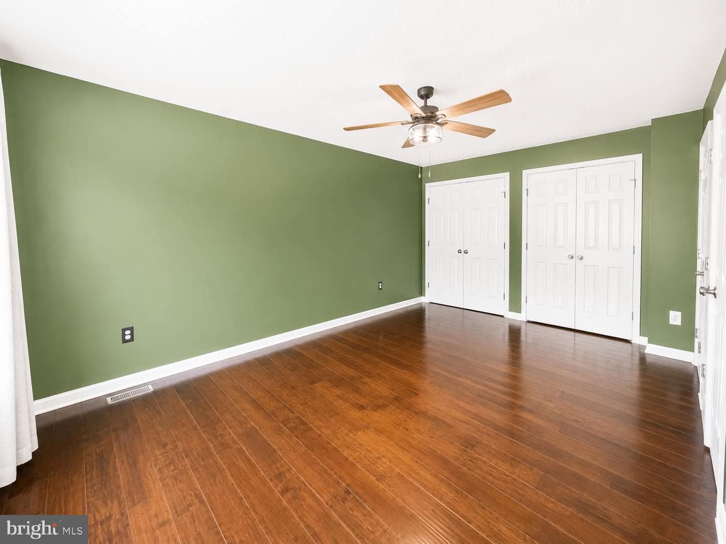 210 Lexington Drive photo 21