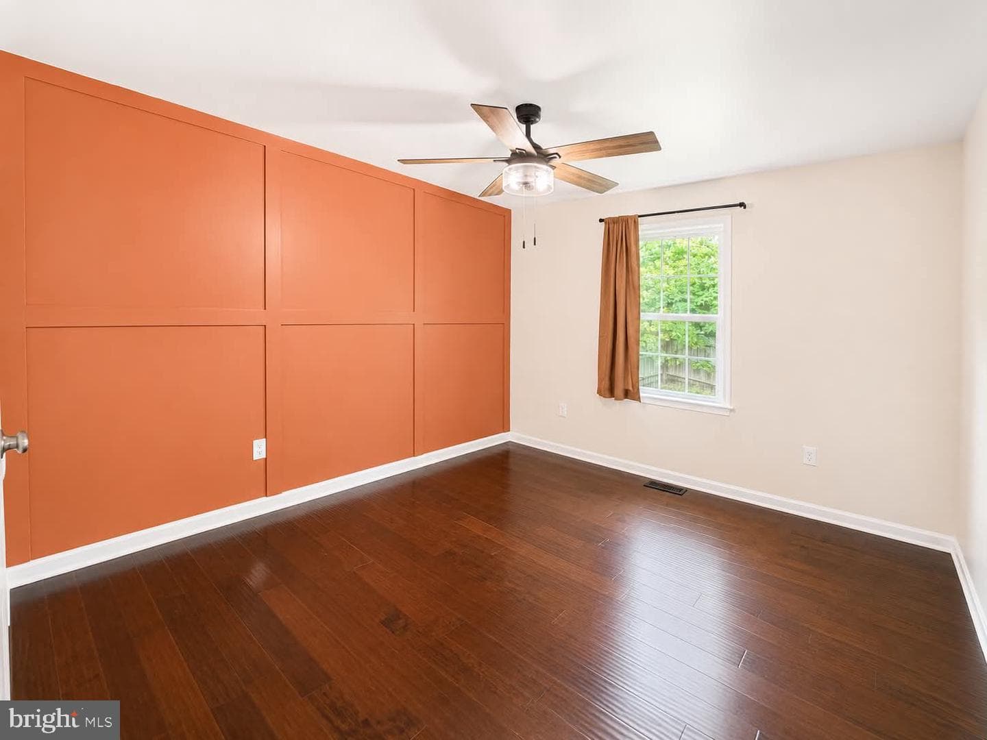 210 Lexington Drive photo 31