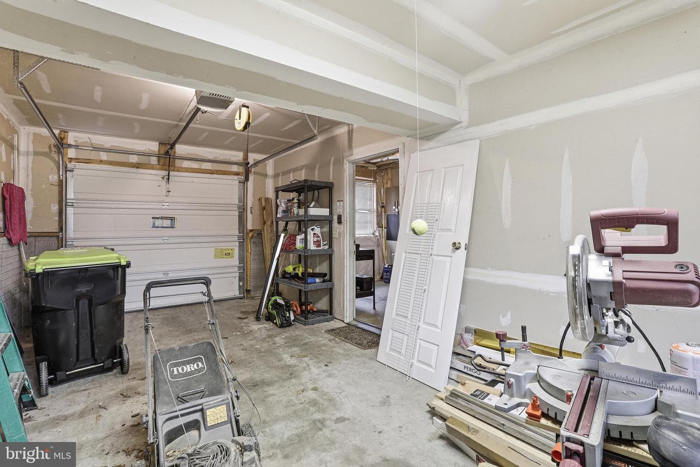 6162 Saddlehorn Street photo 37