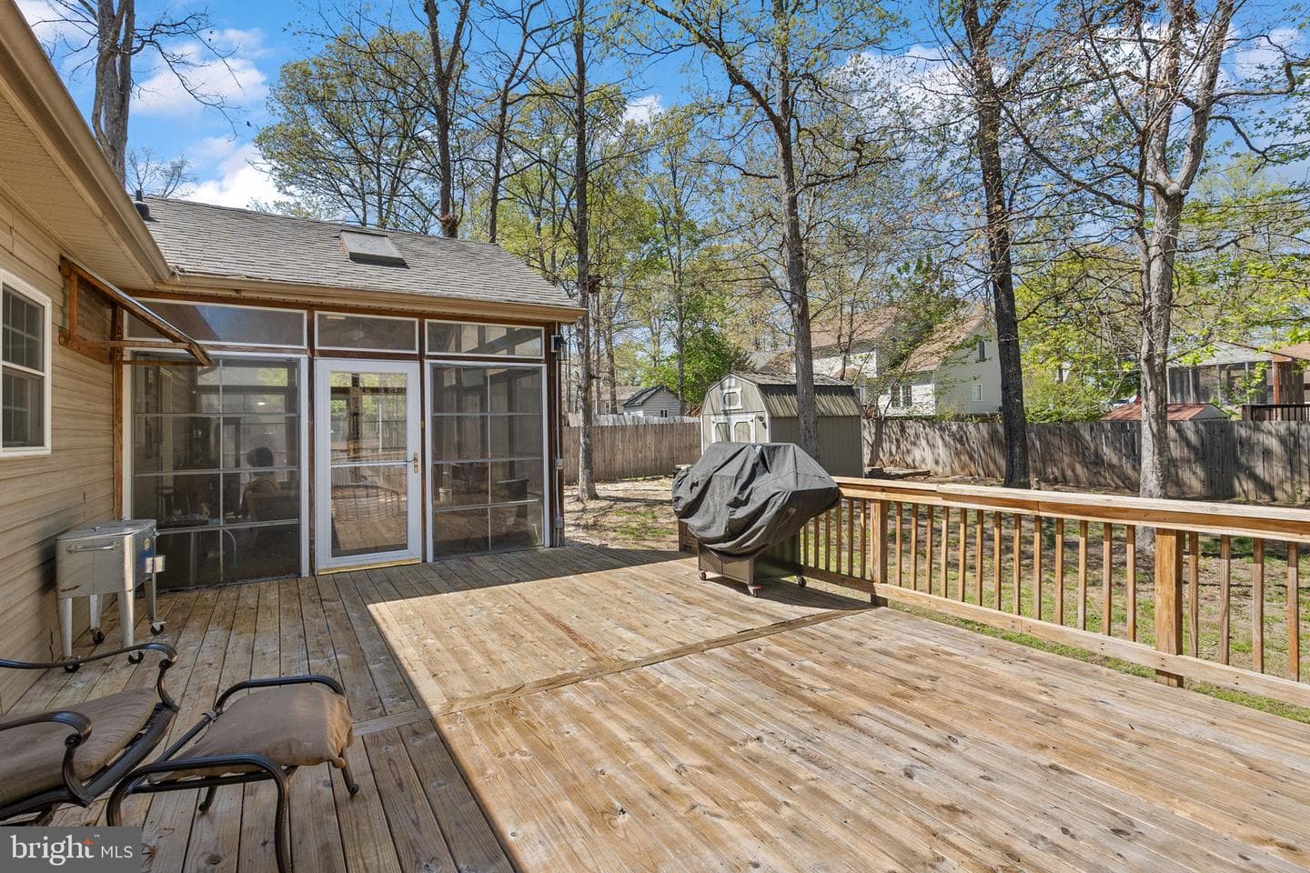 425 Dorset Drive photo 34