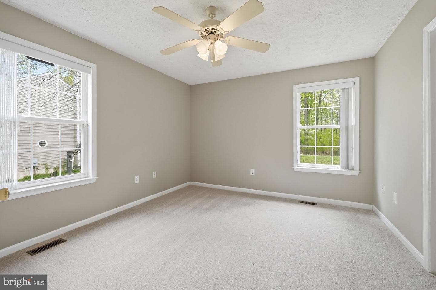 644 Wright Drive photo 19